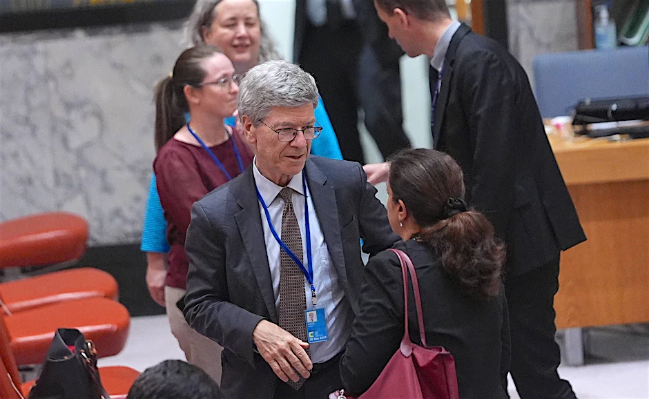 Jeffrey Sachs während der Sitzung des UN-Sicherheitsrats zum Angriff Israels auf den Iran, am 13. Juni in New York.