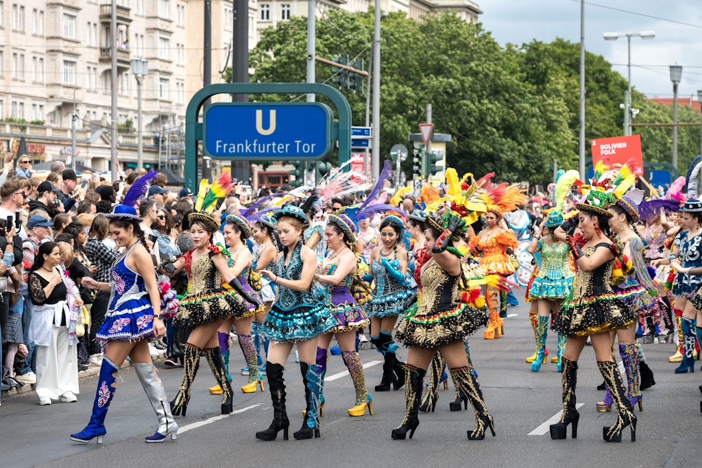 Carnival of Cultures: Residents of Karl-Marx-Allee are stuck with the ...