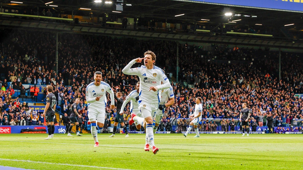 Achtung-1-FC-Union-Leeds-will-Brenden-Aaronson-loswerden-