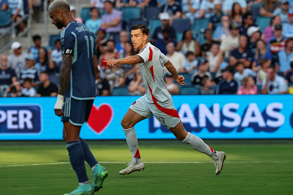 Petar Musa (r.) jubelte zuletzt  beim FC Dallas über seinen fünften Treffer. In der Major League Soccer ist der Ex-Unioner mittlerweile ein torgefährlicher Leistungsträger.
