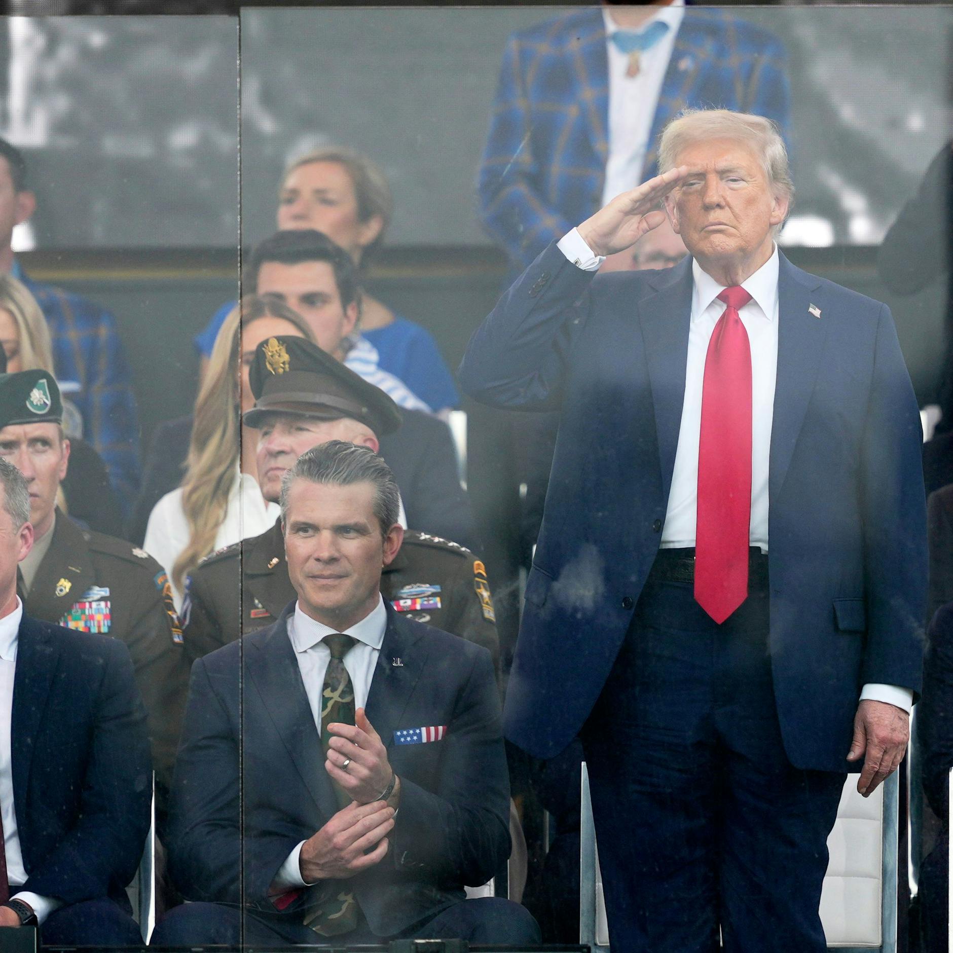 Image - Trumps Größenwahn: Sie wissen nichts und wollen trotzdem herrschen