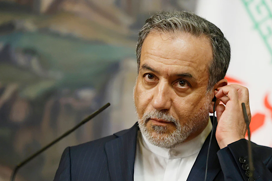 Laut Irans Außenminister Abbas Araghtschi ist ein Ende israelischer Angriffe Bedingung für Verhandlungen mit den USA.