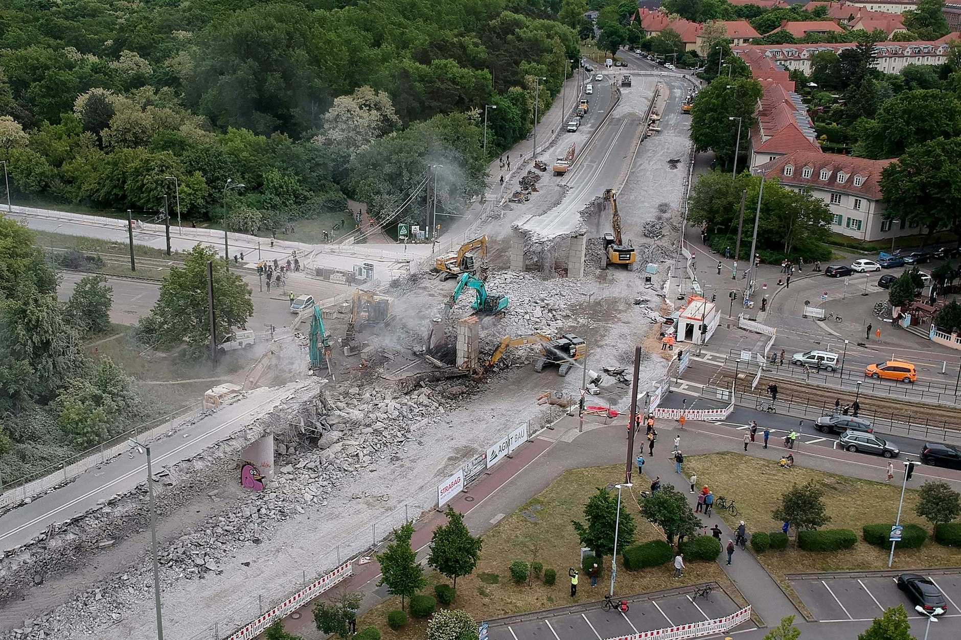 Innerhalb weniger Tage verwandelte sich die Kreuzung der Brücke An der Wuhlheide in die größte Nerv-Baustelle im Osten von Berlin.