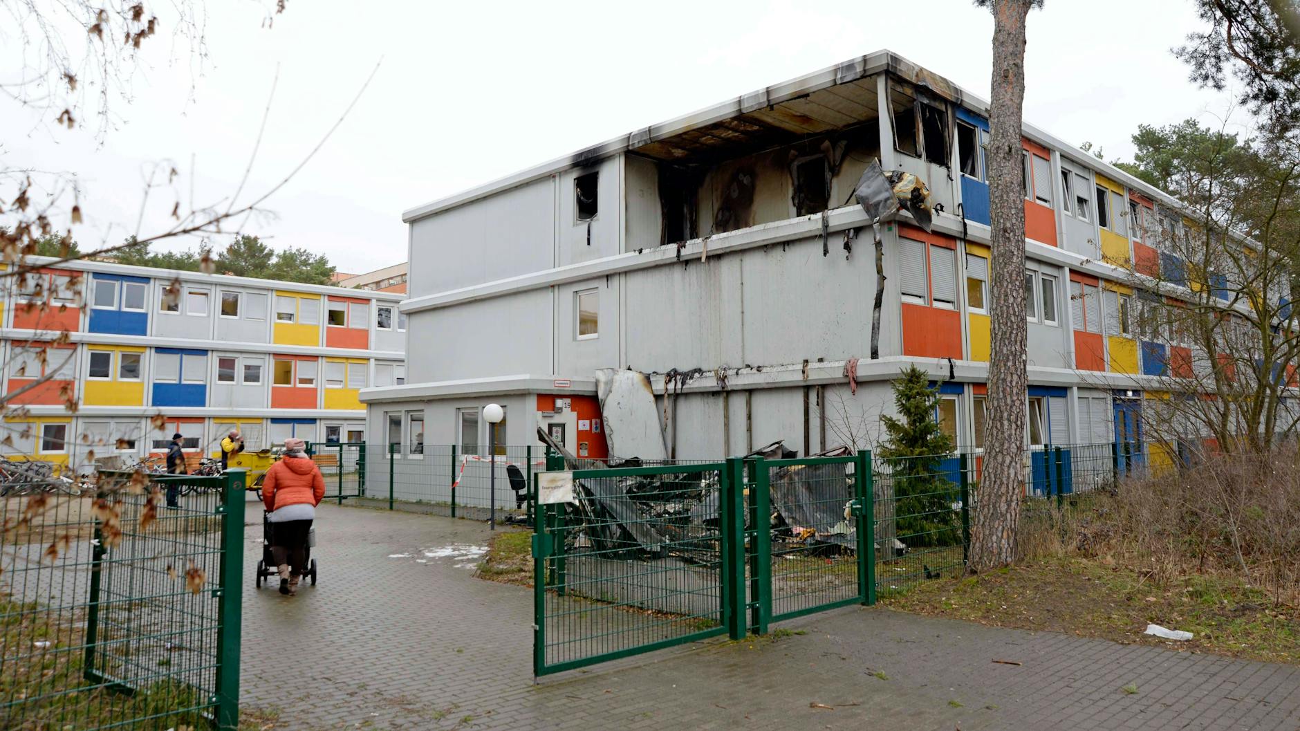 Vor etwas mehr als drei Jahren brannte es in dem Containerdorf in Köpenick.