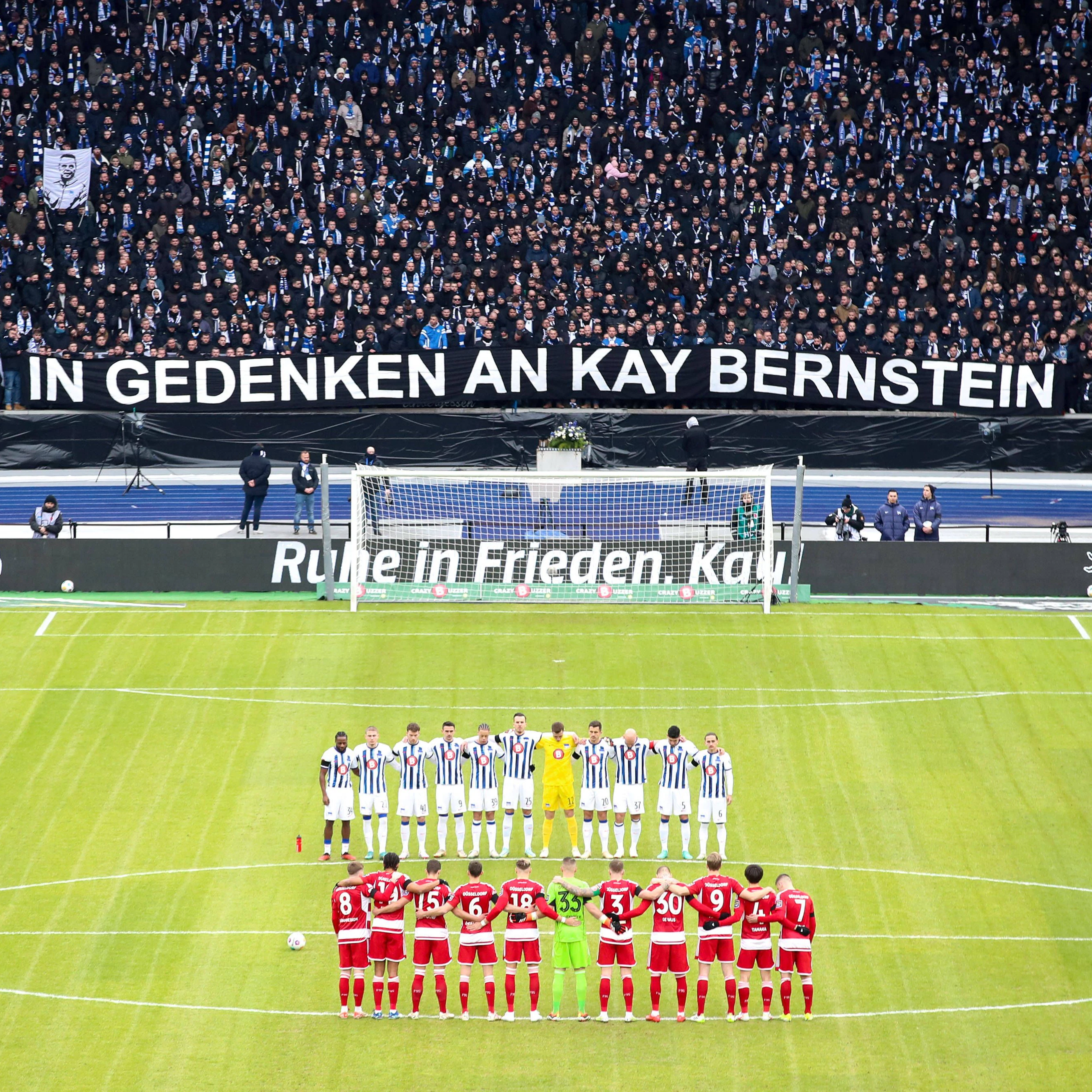 Am 21. Januar 2024 waren alle Menschen im Olympiastadion bei Herthas Spiel gegen Düsseldorf in Schock und Trauer wegen des Todes von Präsident Kay Bernstein.