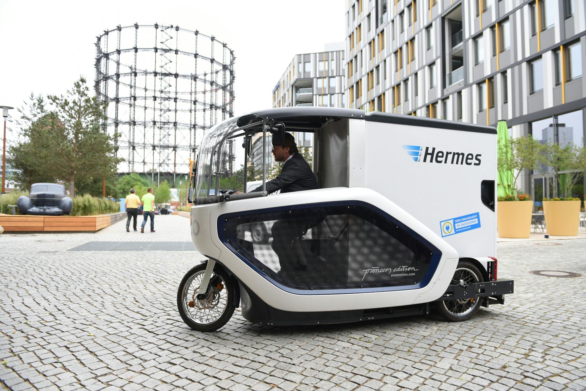 Auch dieses mehrspurige Vehikel gilt vor dem Gesetz als Fahrrad.