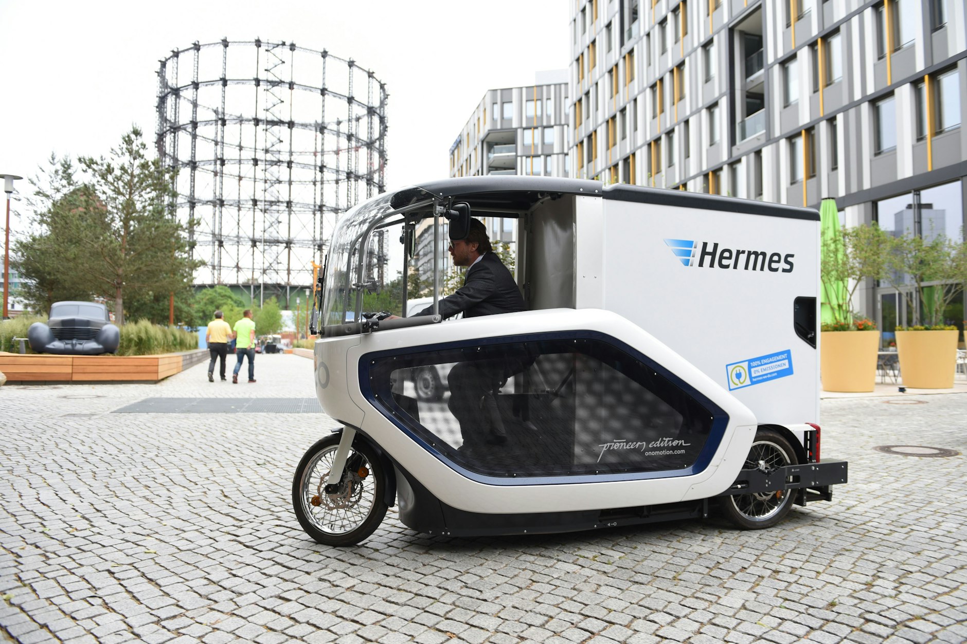 Auch dieses mehrspurige Vehikel gilt vor dem Gesetz als Fahrrad.