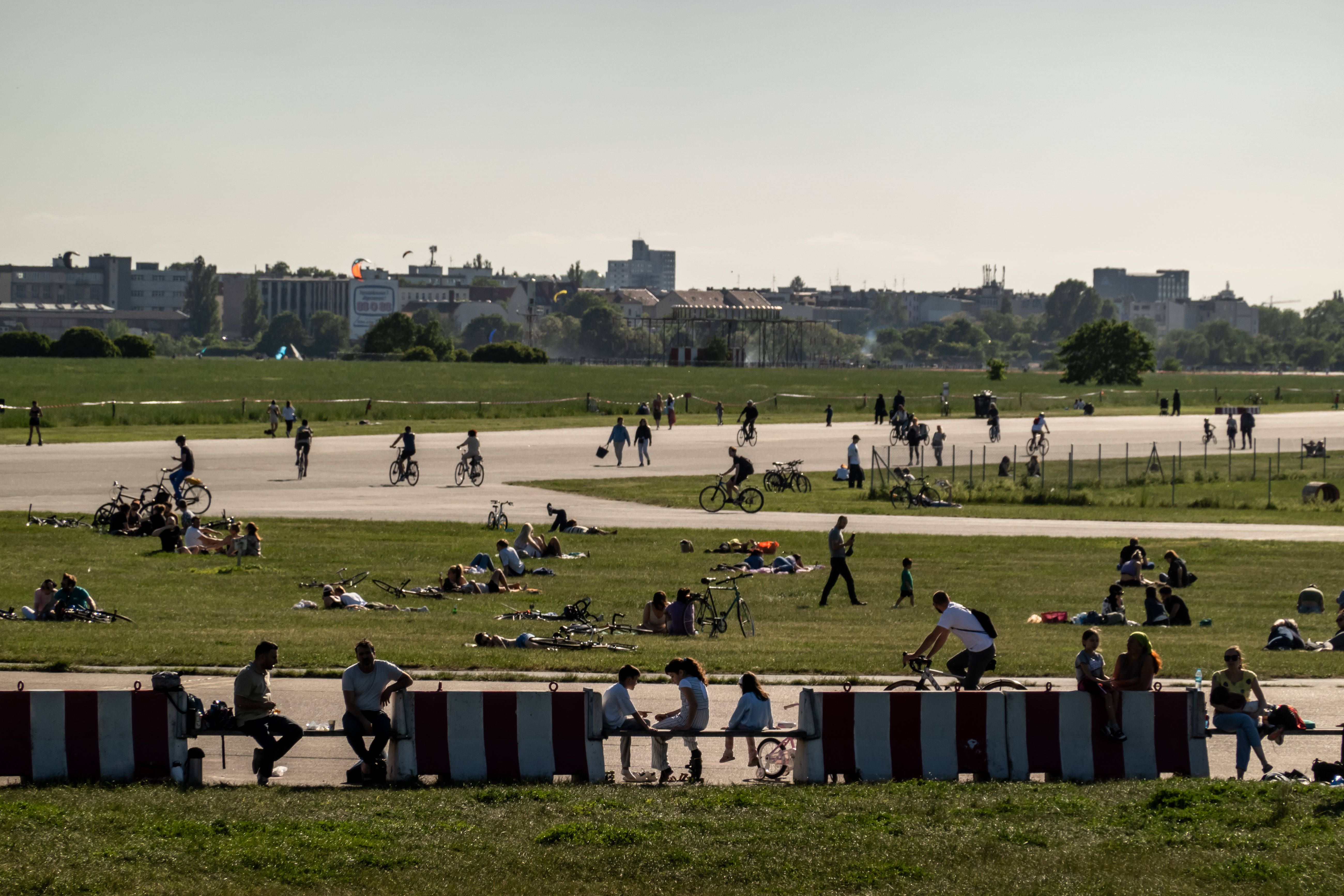 Tempelhofer Feld: Sechs Konzepte für mögliche Gestaltung ausgewählt