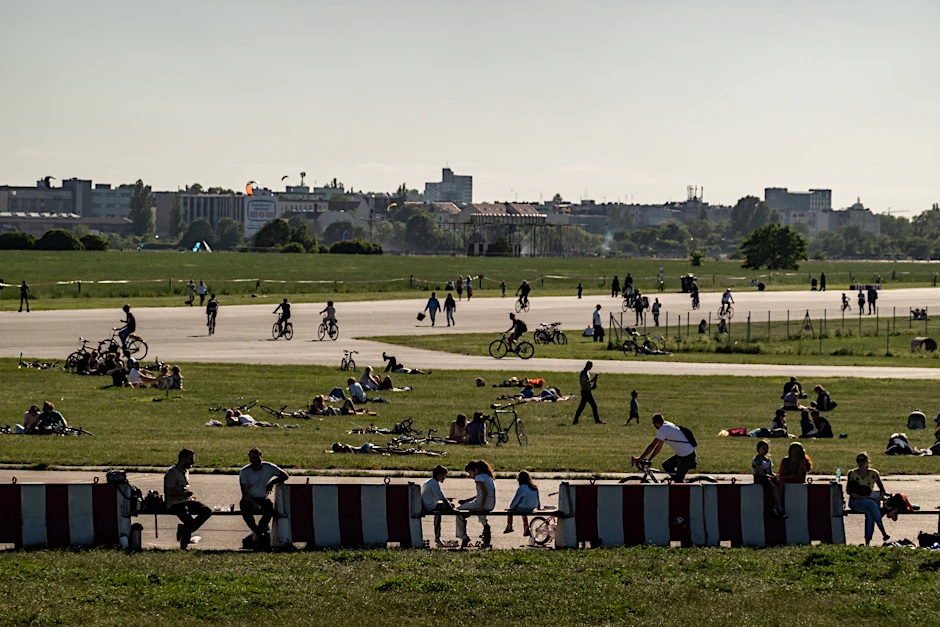 Über die Gestaltung des Tempelhofer Feldes wird in Berlin seit langem gestritten.