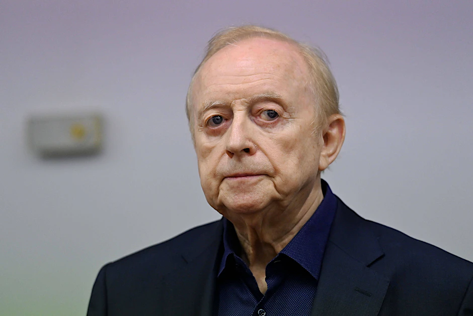 Alfons Schuhbeck steht wegen Insolvenzverschleppung vor Gericht.
