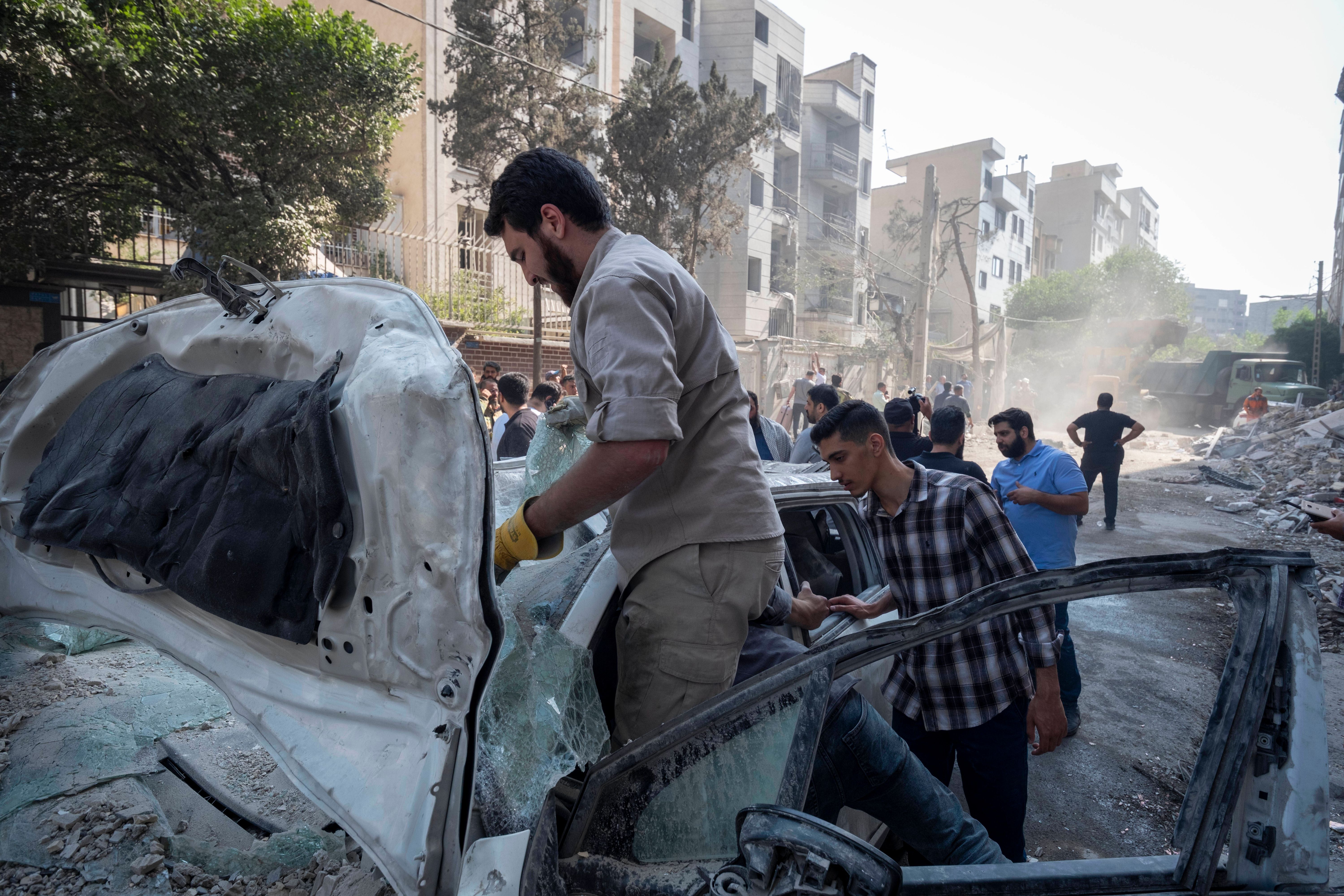 Verzweifelte Menschen in Teheran: „Viele haben seit einer Woche nicht geschlafen“