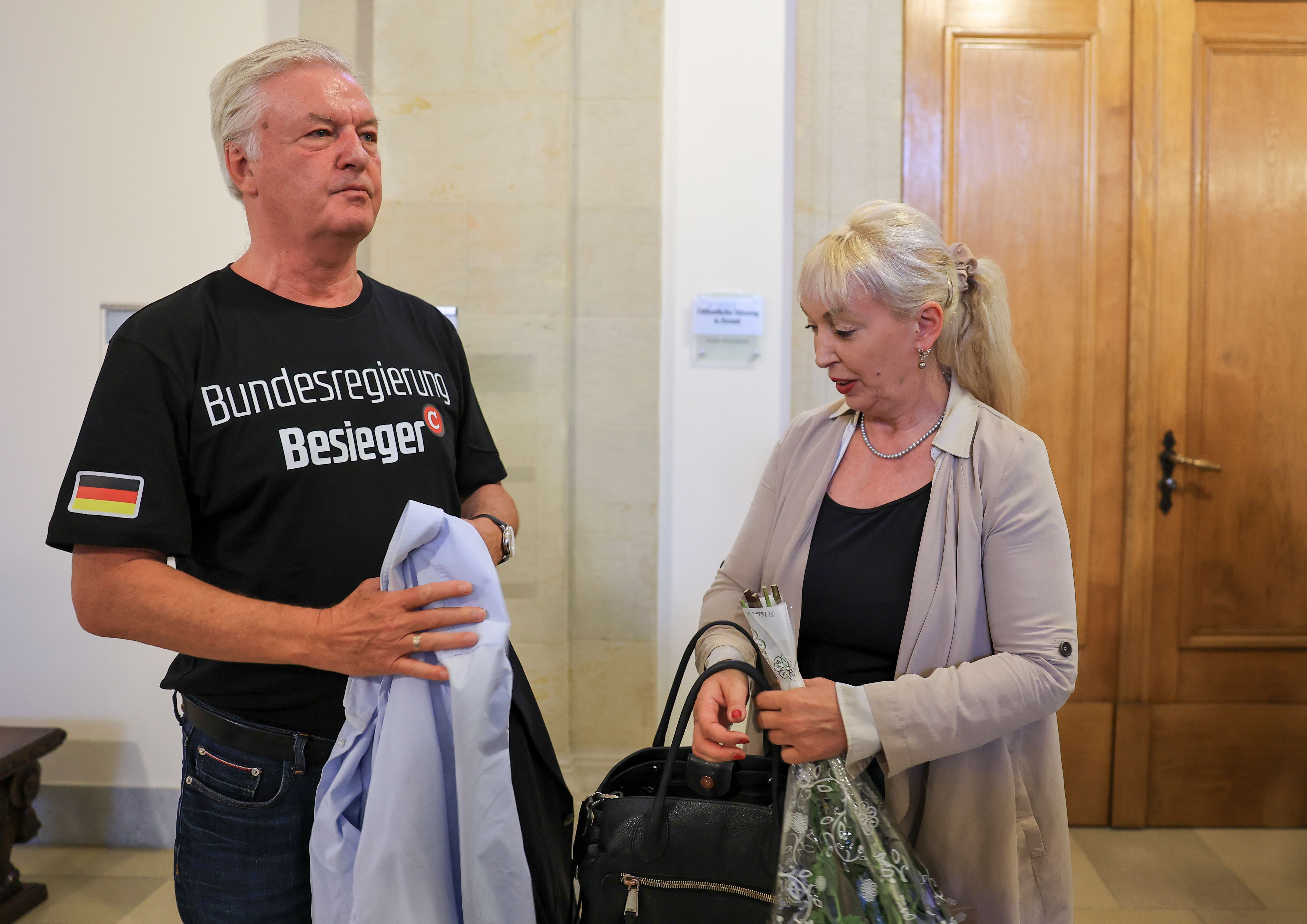 Compact vor Gericht: Wie man aus Gegnern Opfer und aus Opfern Sieger macht