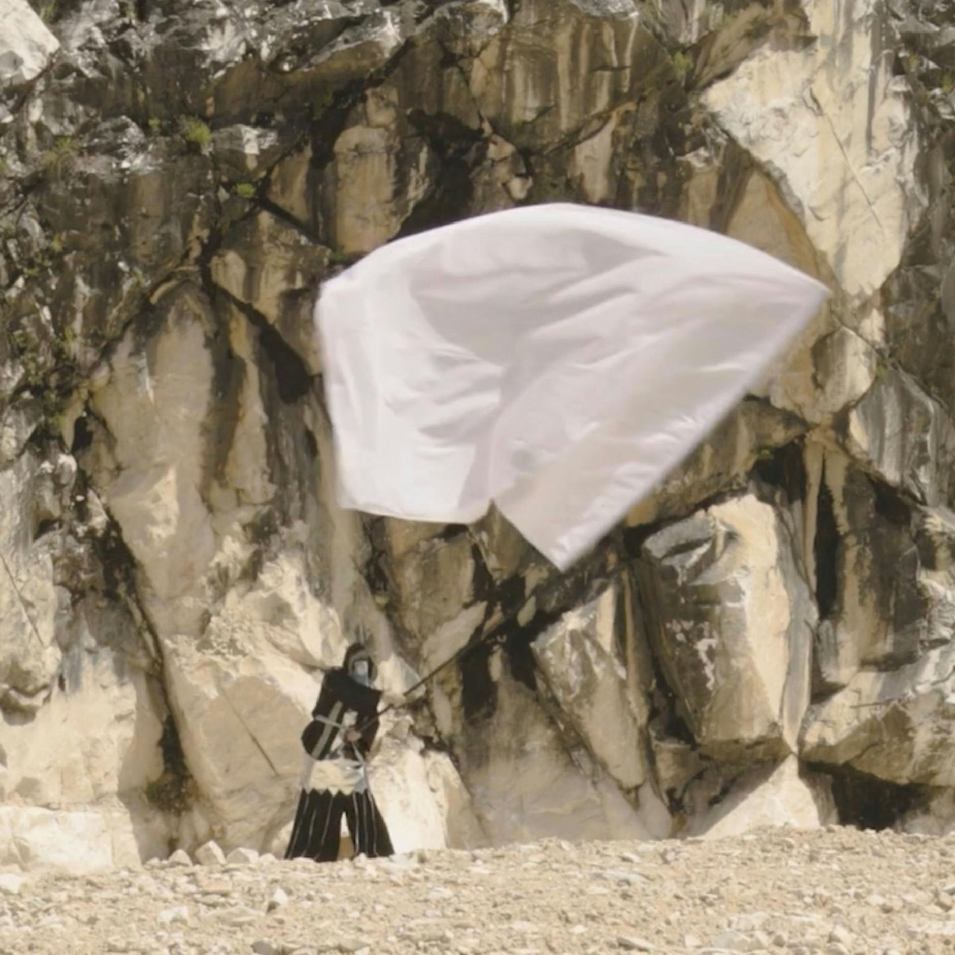 Image - Warum ein Wahlberliner in den Marmorbrüchen von Carrara die weiße Fahne schwenkt