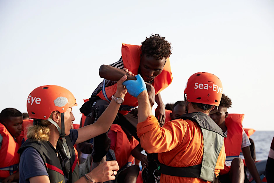 Zivile Hilfsorganisationen wie Sea-Eye sollen künftig kein Geld mehr aus dem Bund für Seenotrettung erhalten.