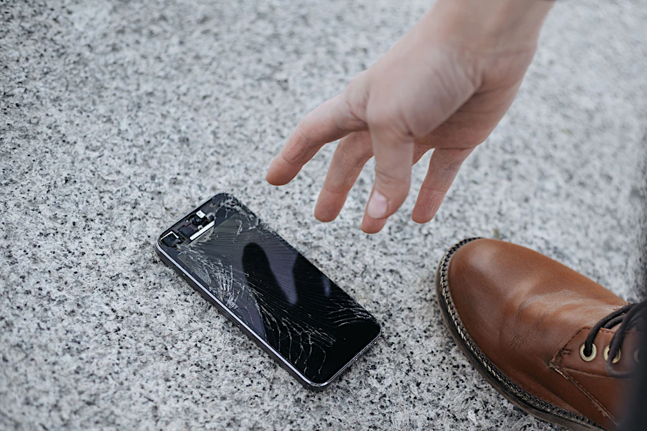 Bis Mittwoch ein Fall für den Reparaturbonus: zersplittertes Handy-Display