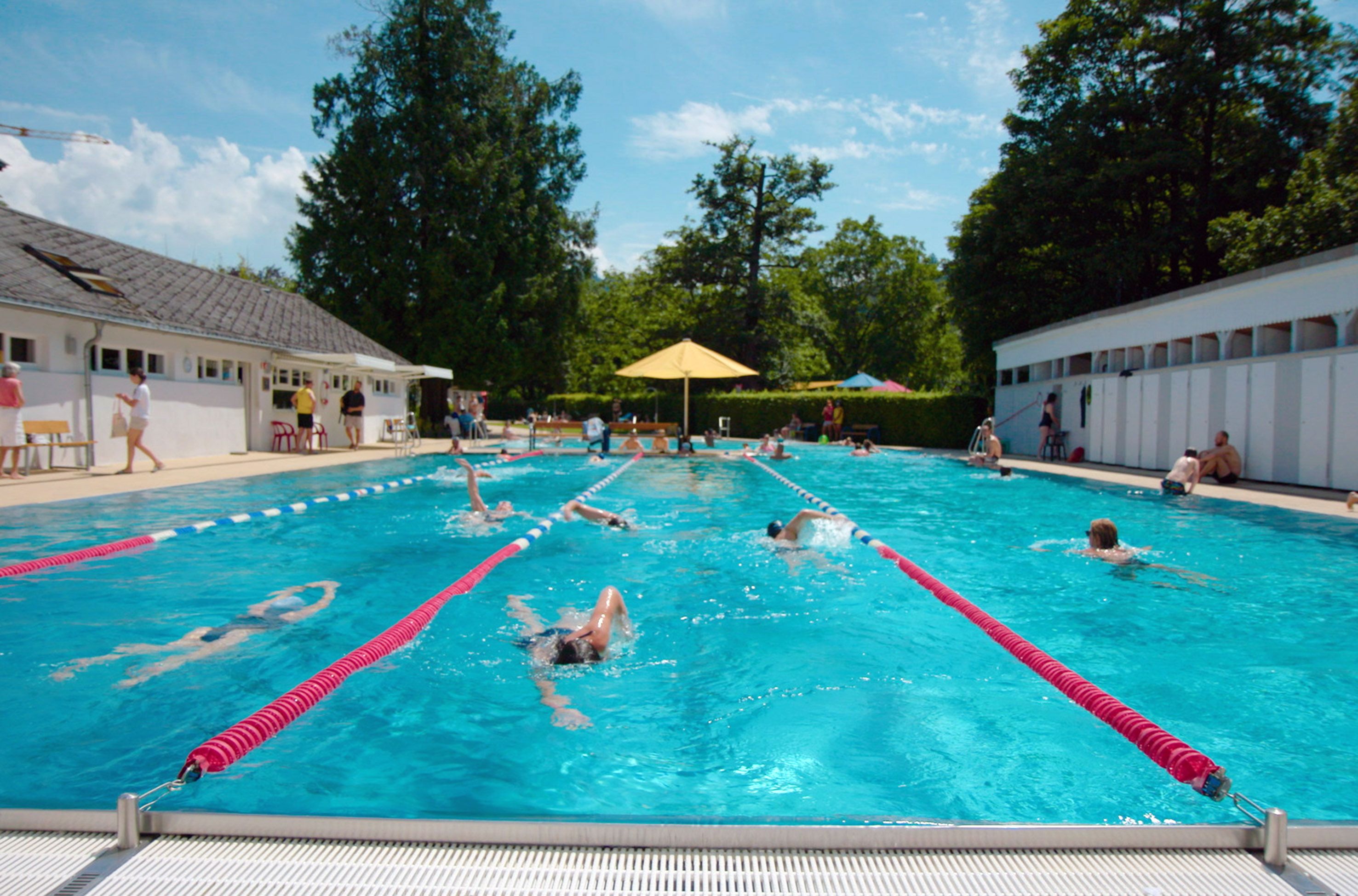 Image - Poolgeschichten Eine Arte-Doku über Schwimmbäder im Kulturfernsehen