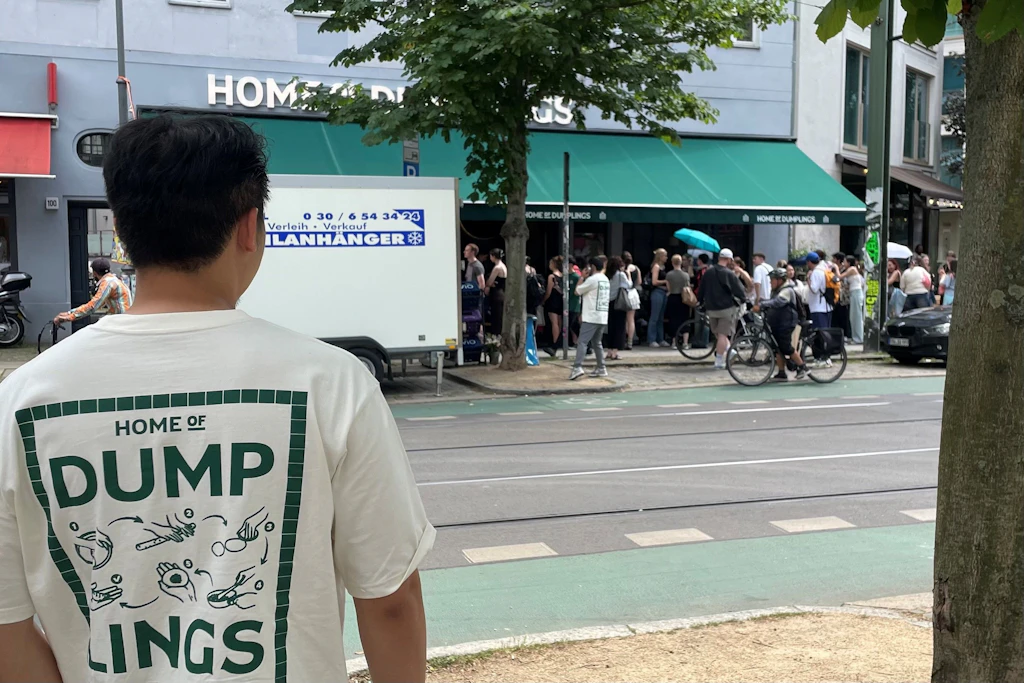 Stundenlang auf ein paar Dumplings warten: Warum hat in Berlin jeder so viel Zeit?