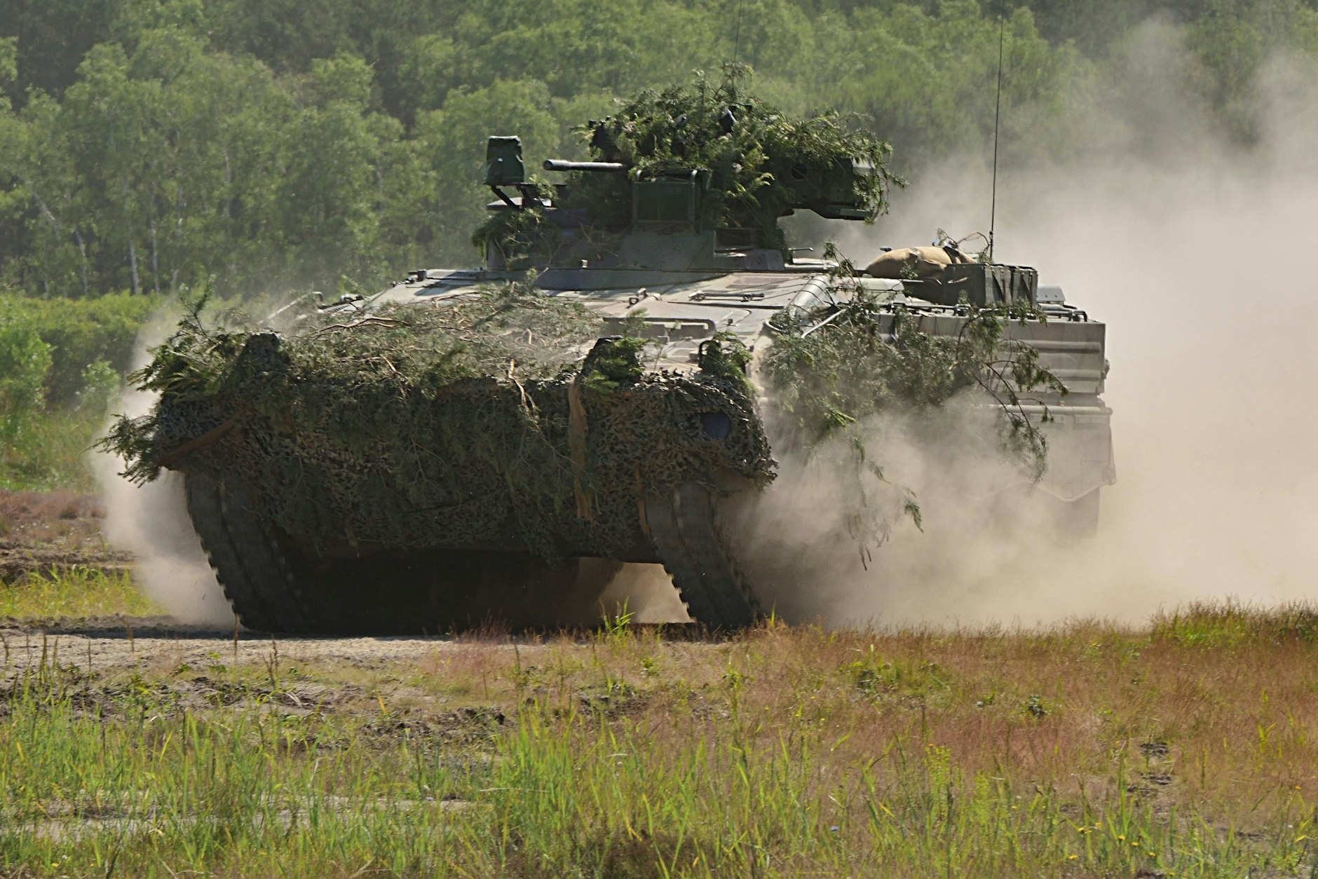 Bei Wartungsarbeiten an einem Panzer kam es in Celle am Donnerstag zu einer tödlichen Explosion (Symbolfoto).
