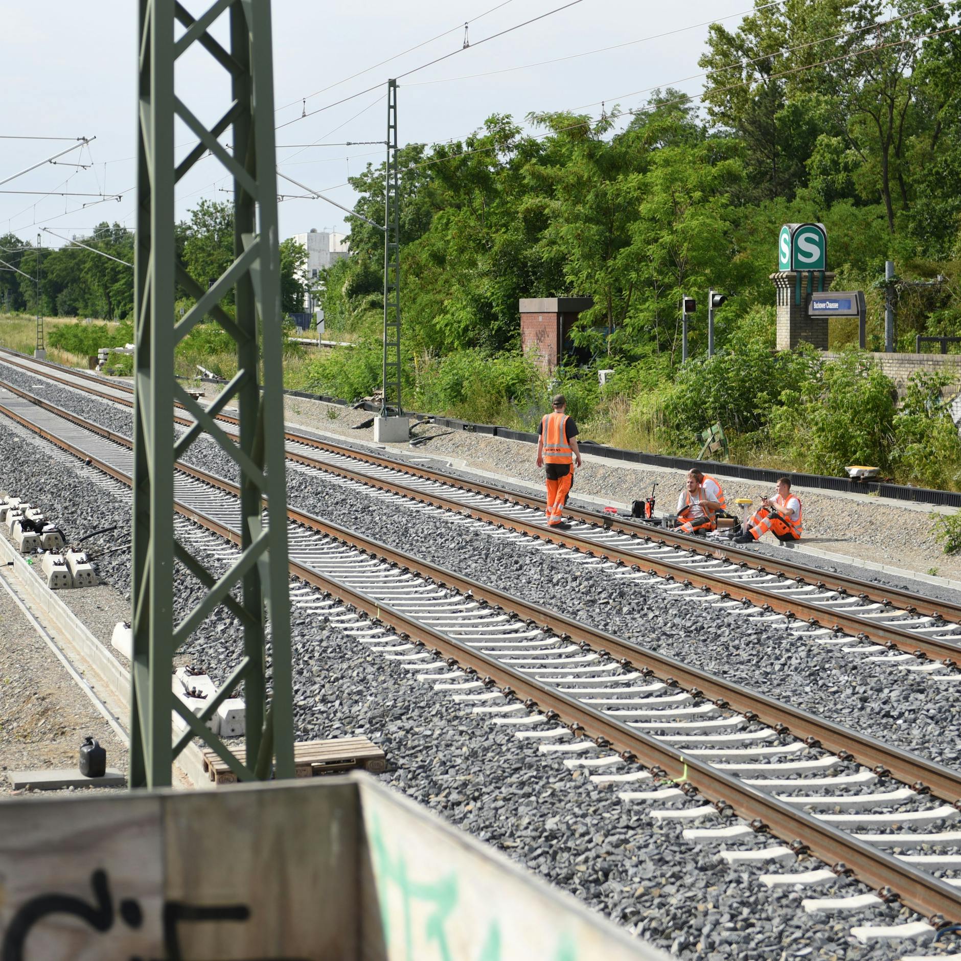 Image - Drama um die Dresdner Bahn in Berlin: Nach drei Jahrzehnten fahren endlich Züge