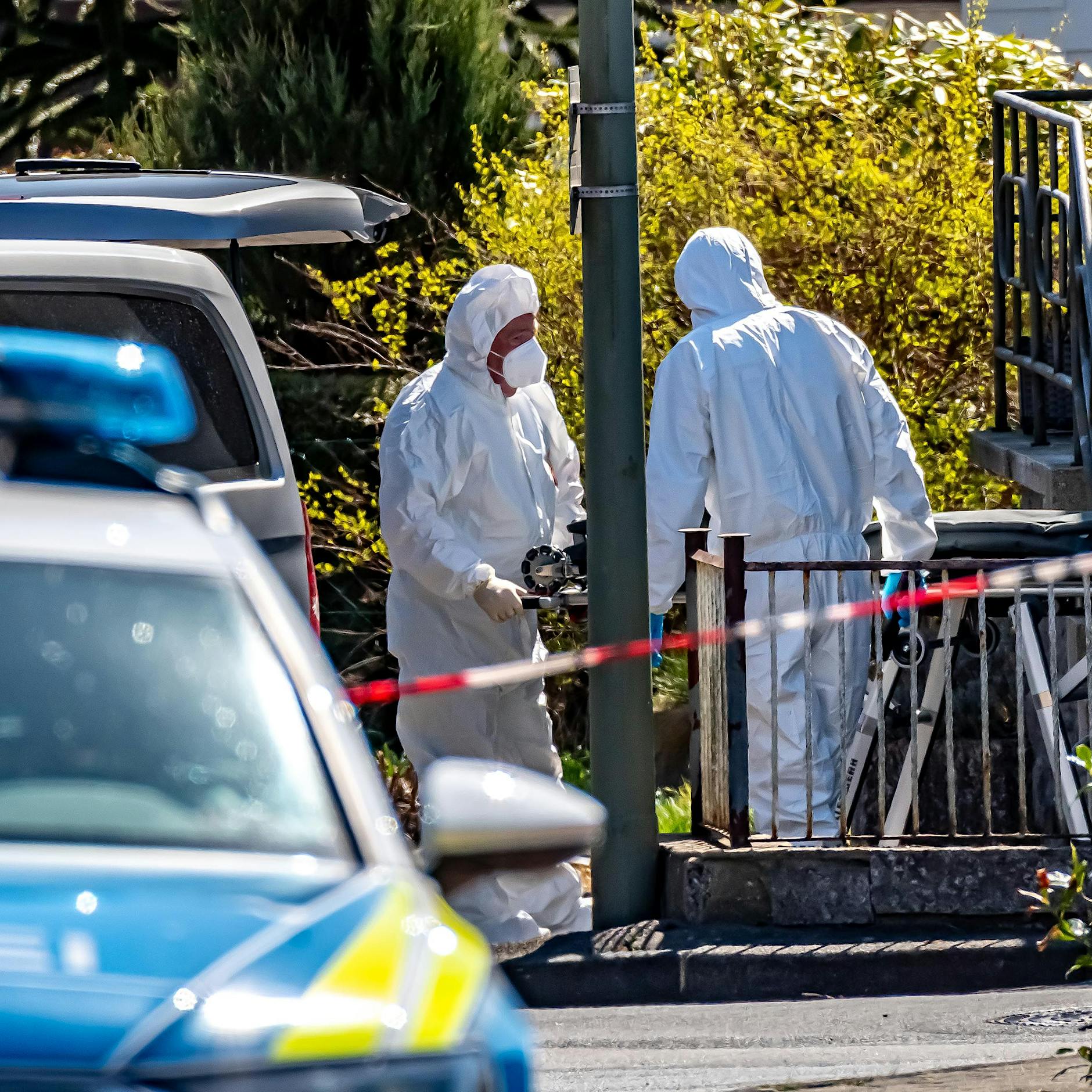 Dreifachmord im Westerwald: Postet der Tatverdächtige Alexander Meisner weiter im Internet?