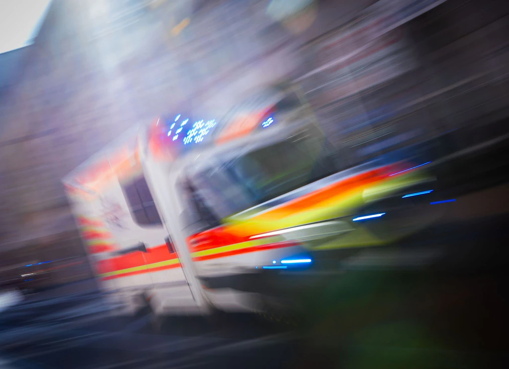 Berlin: Ehepaar nach Verkehrsunfall auf Mariendorfer Damm tot