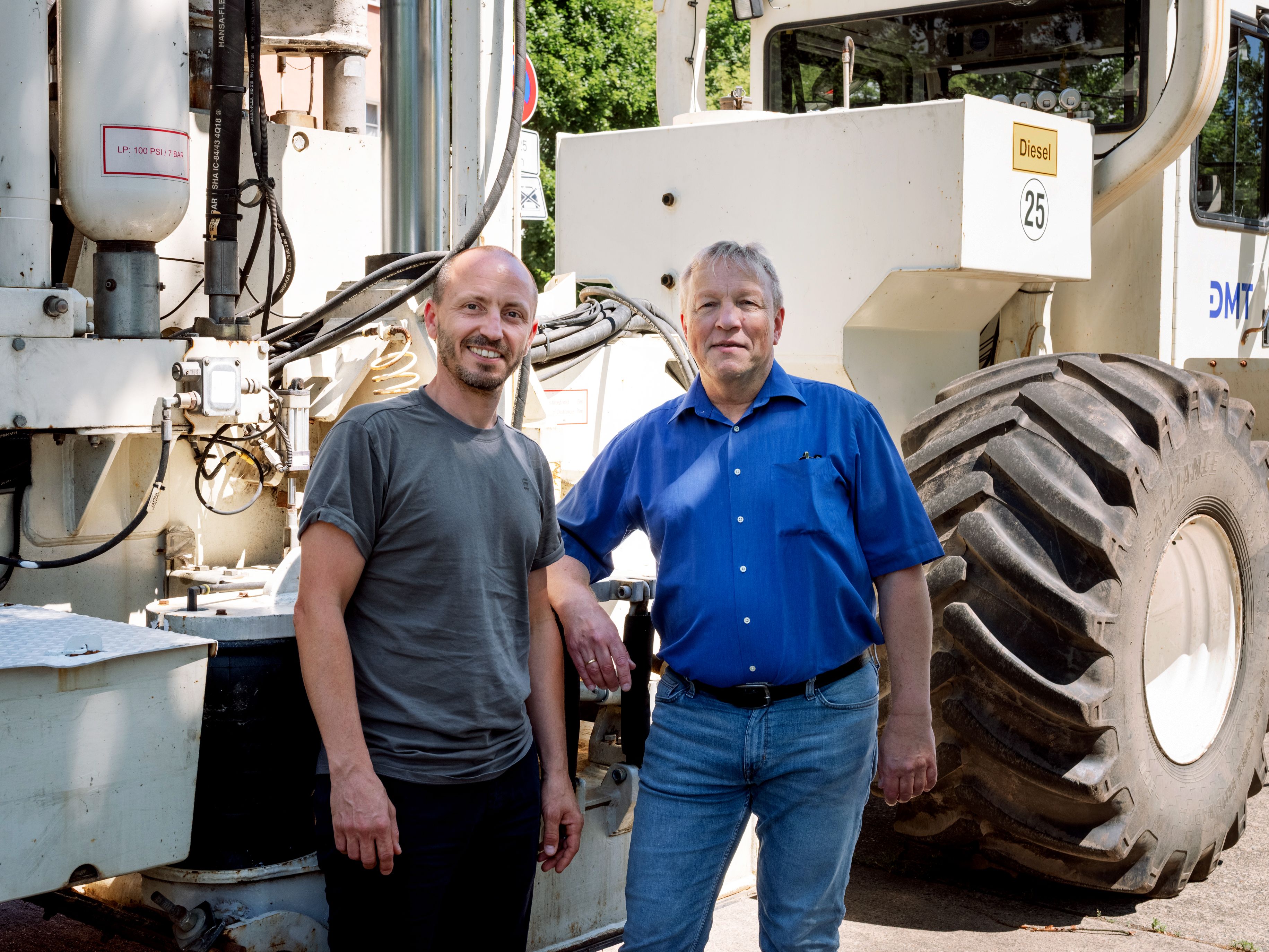 Image - Marzahn-Hellersdorf und Lichtenberg: Vibro-Trucks vermessen die Bezirke - das sagen Anwohner