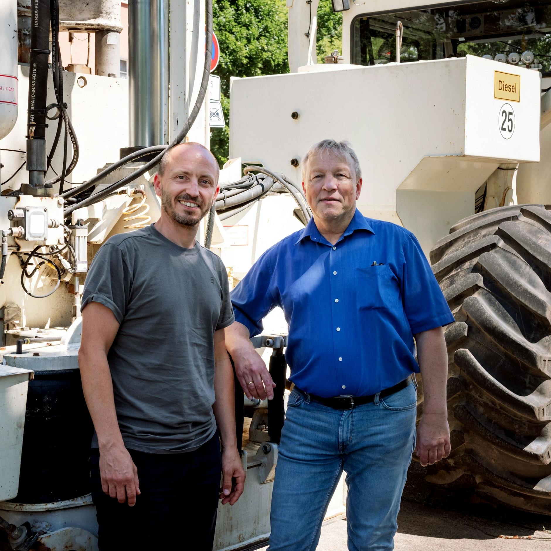 Image - Marzahn-Hellersdorf und Lichtenberg: Vibro-Trucks vermessen die Bezirke - das sagen Anwohner