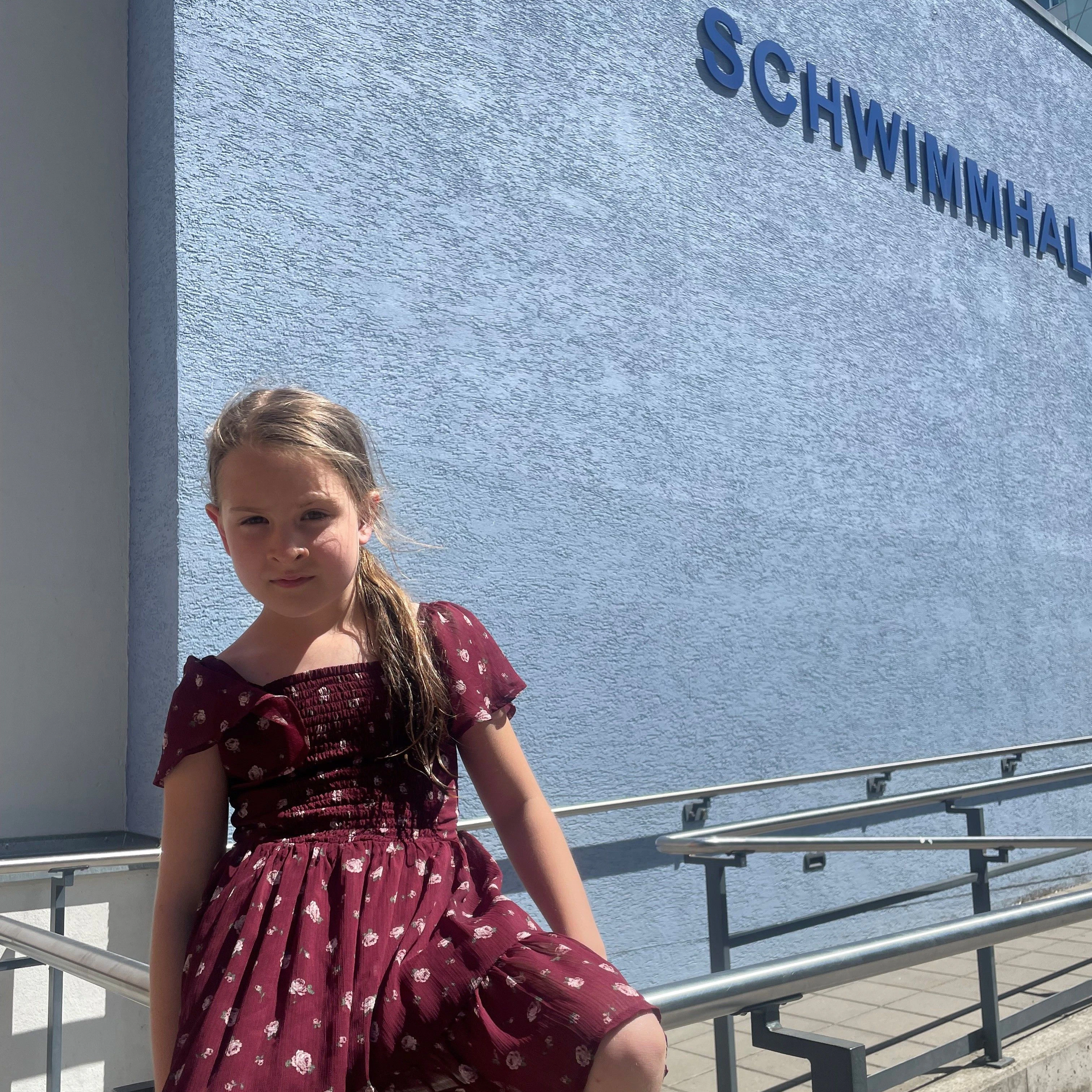 „Mit dem Bus war es schöner“, sagen einige Schülerinnen wie Ebba (8). Andere fanden die Fahrt mit der S-Bahn ganz gut.