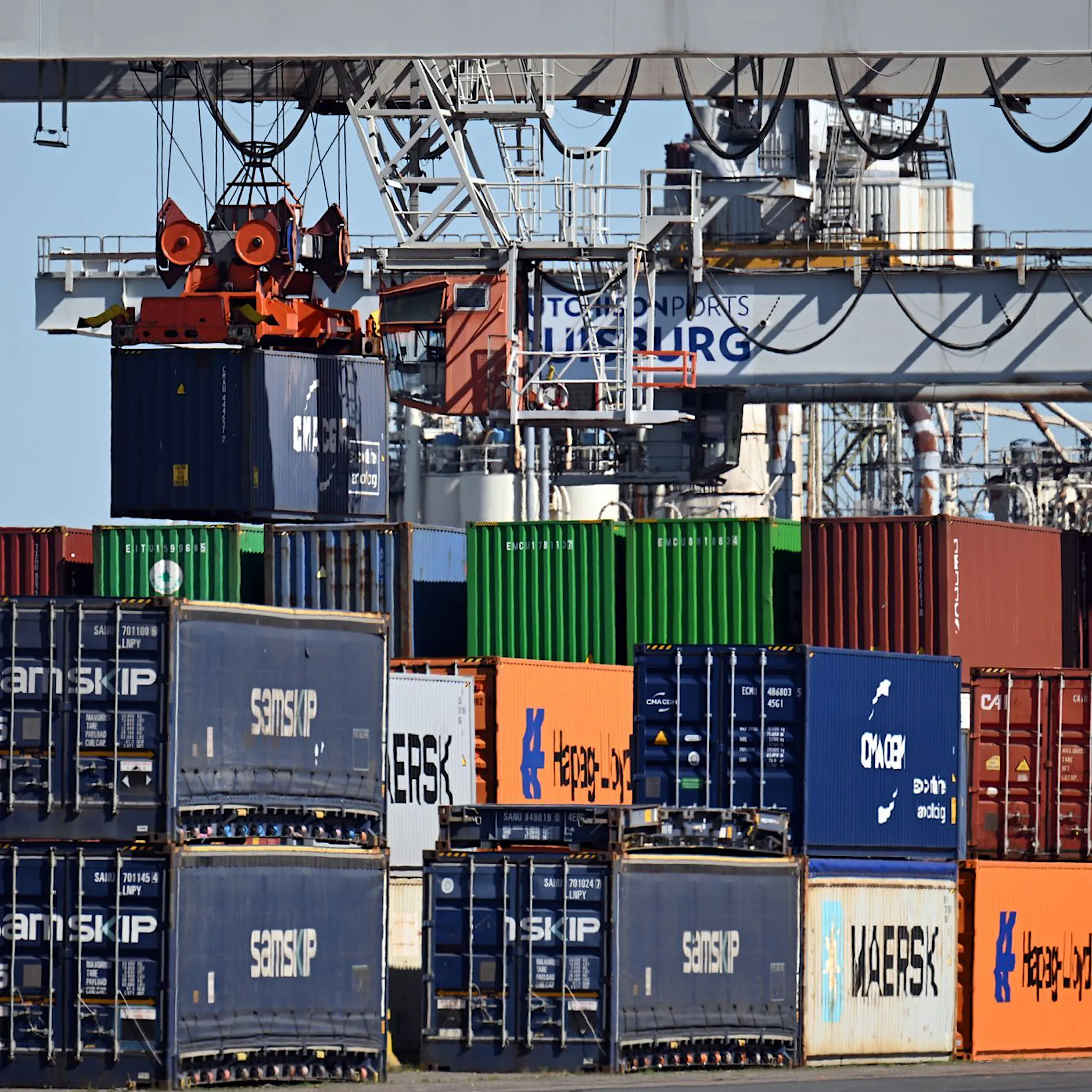 Niedrigster Flusspegel des Jahres und Trumps Zölle: Europas Häfen vor dem Kollaps