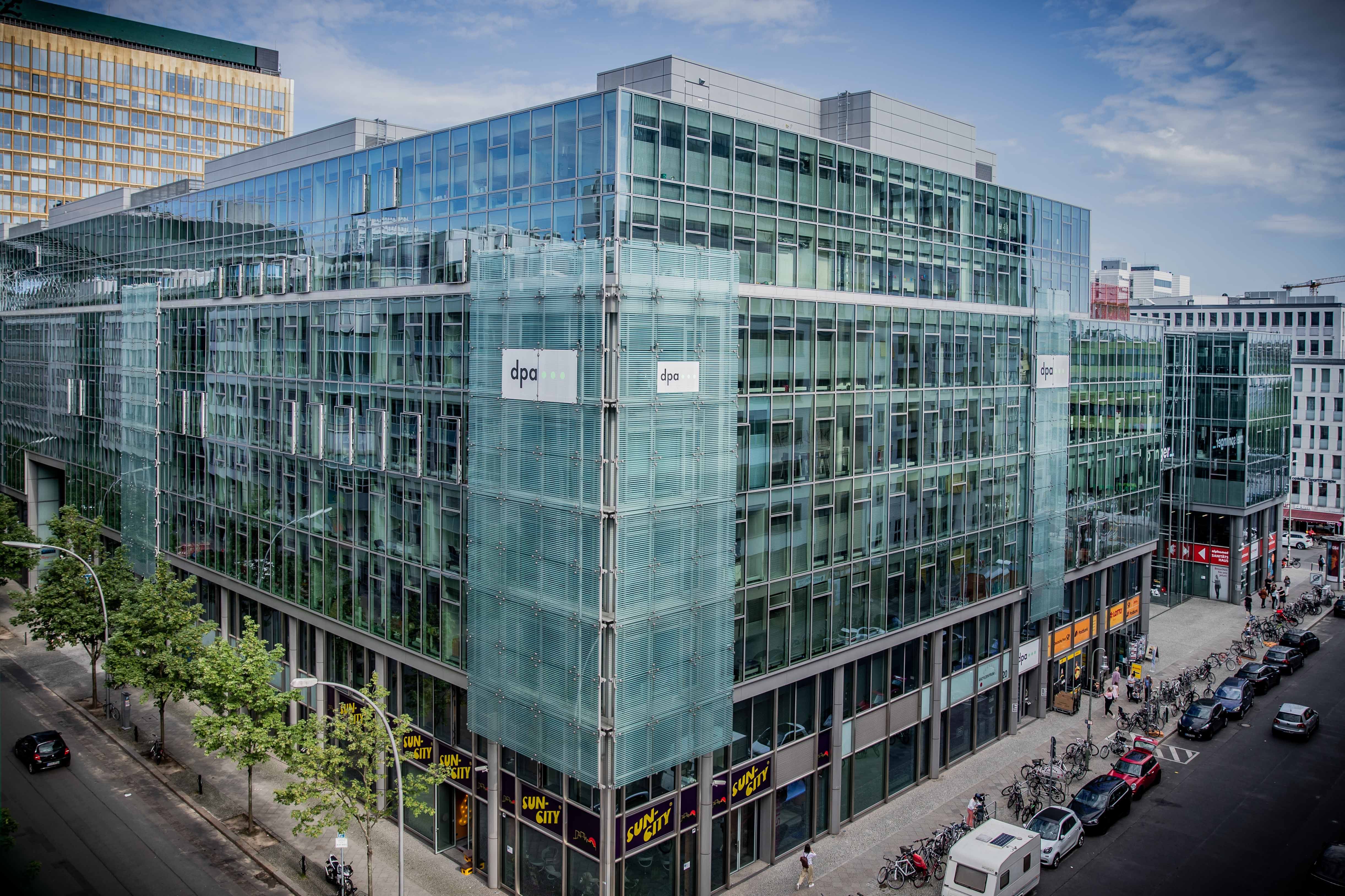 Berliner Verlag als Gesellschafter der dpa aufgenommen