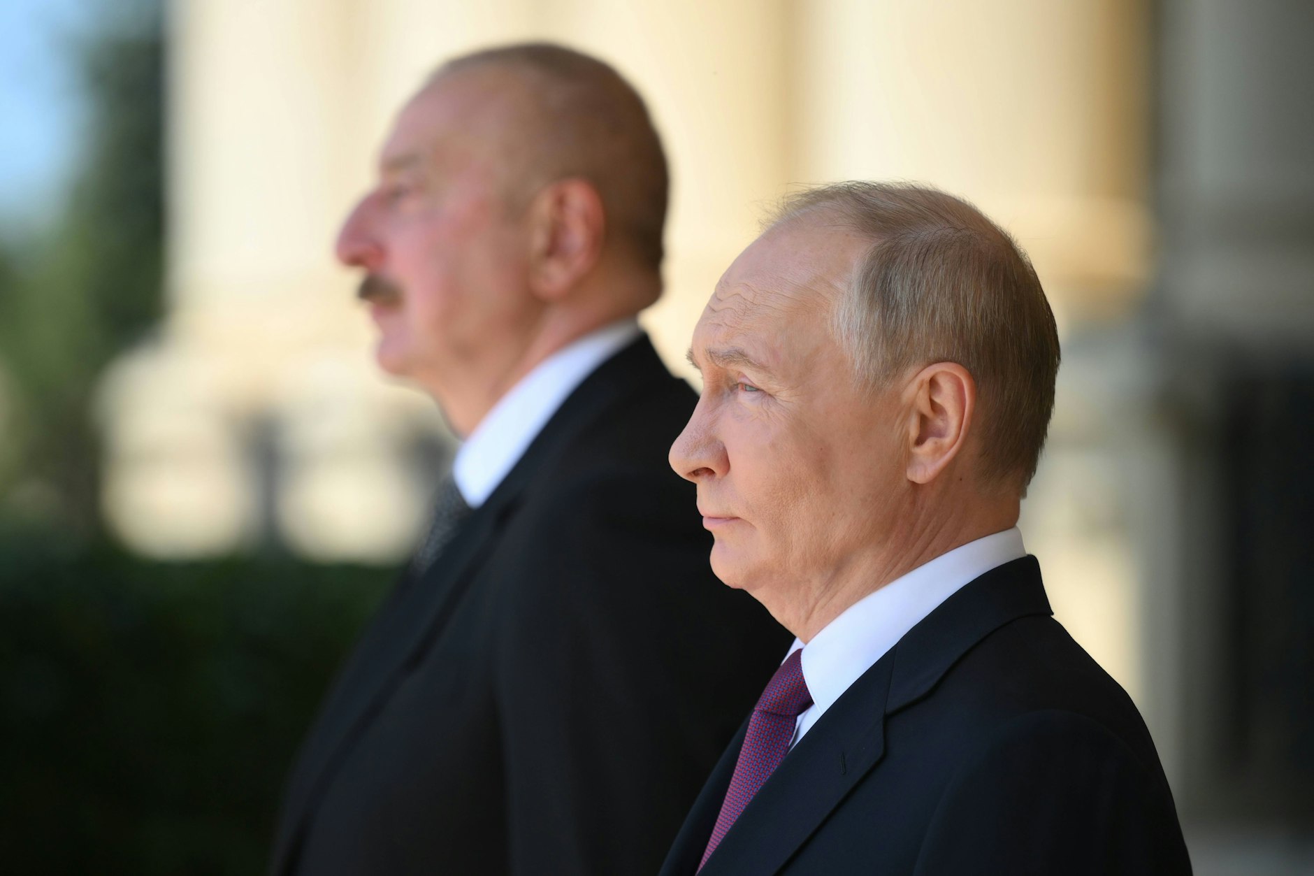 Wladimir Putin (r.) zu Gast bei Präsident Ilham Alijew im vergangenen August in Baku.