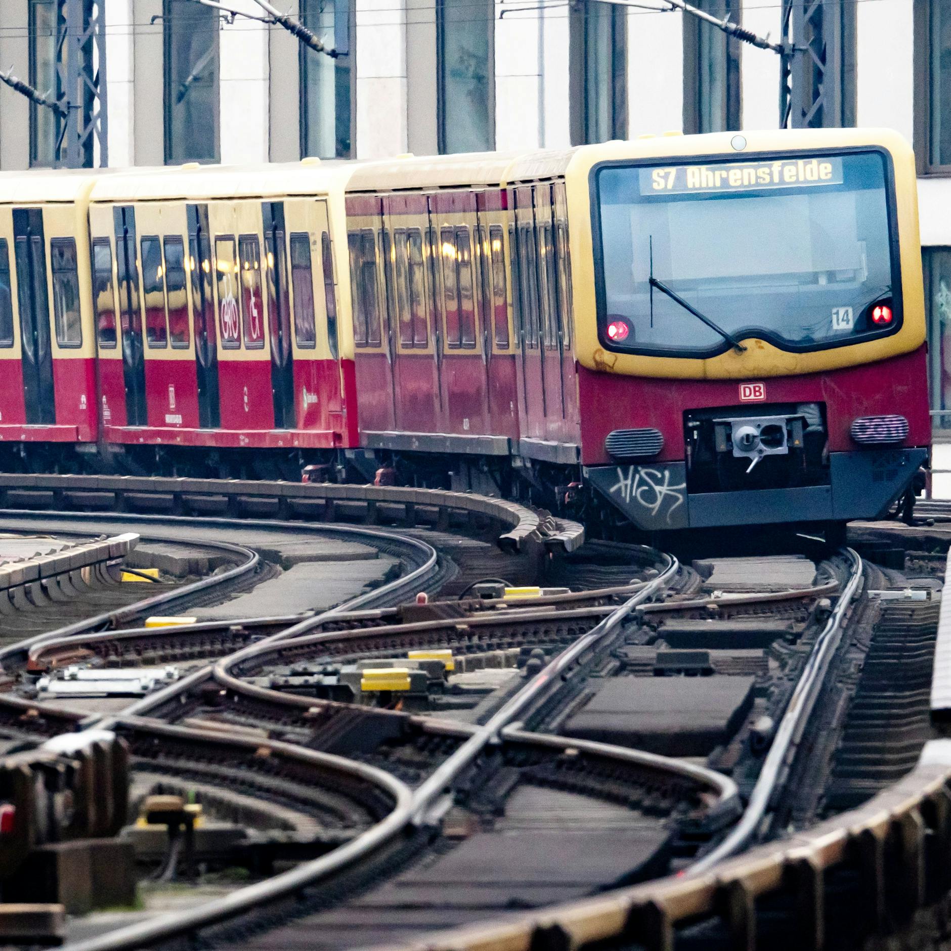 Image - Störung an der S-Bahn Hackescher Markt: Diese Linien sind betroffen
