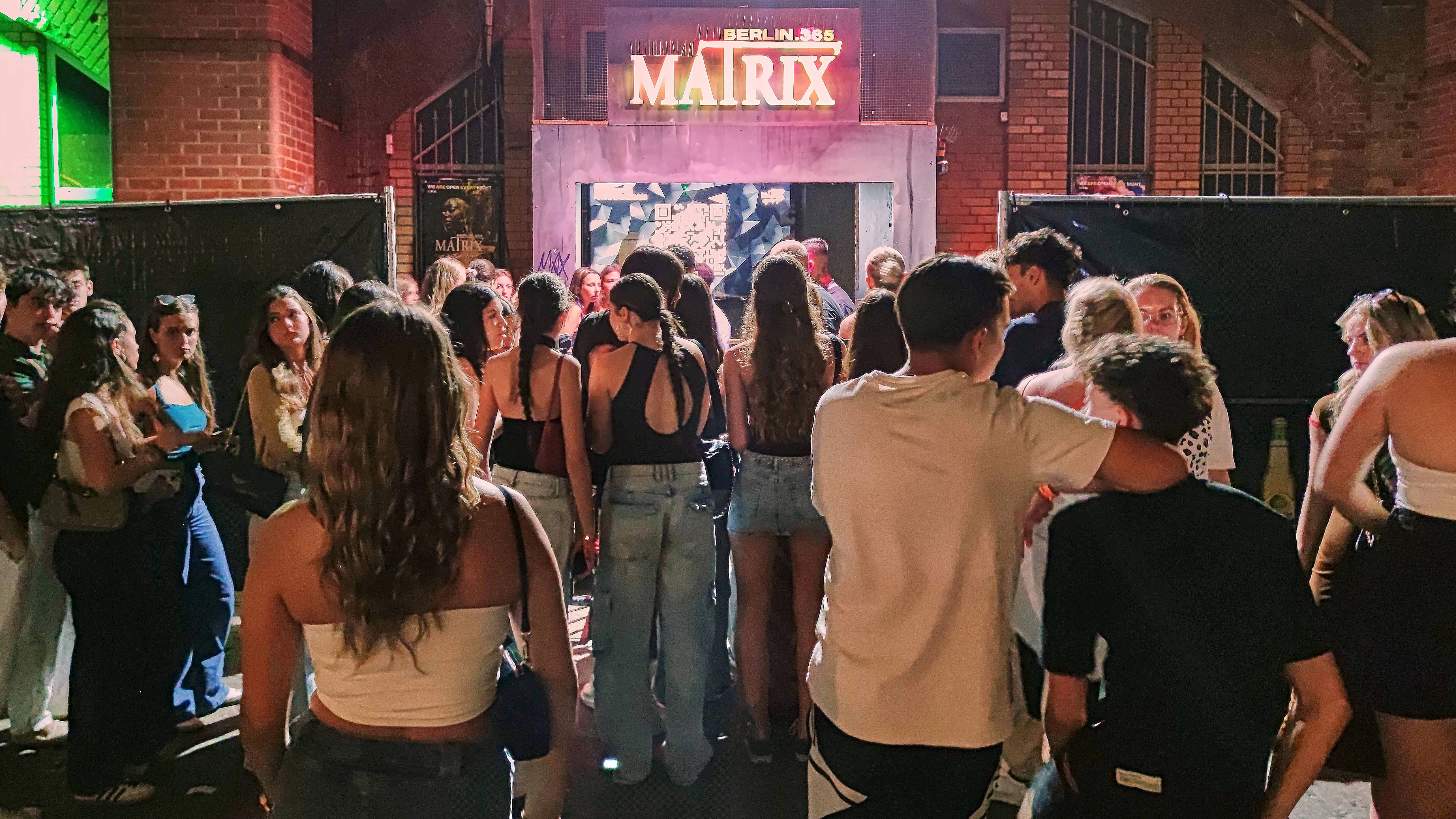 Der Spritzen-Vorfall ereignete sich laut Berichten im beliebten Club Matrix in Friedrichshain. Schwappt das gruselige „Needle Spiking“ jetzt auch nach Berlin?