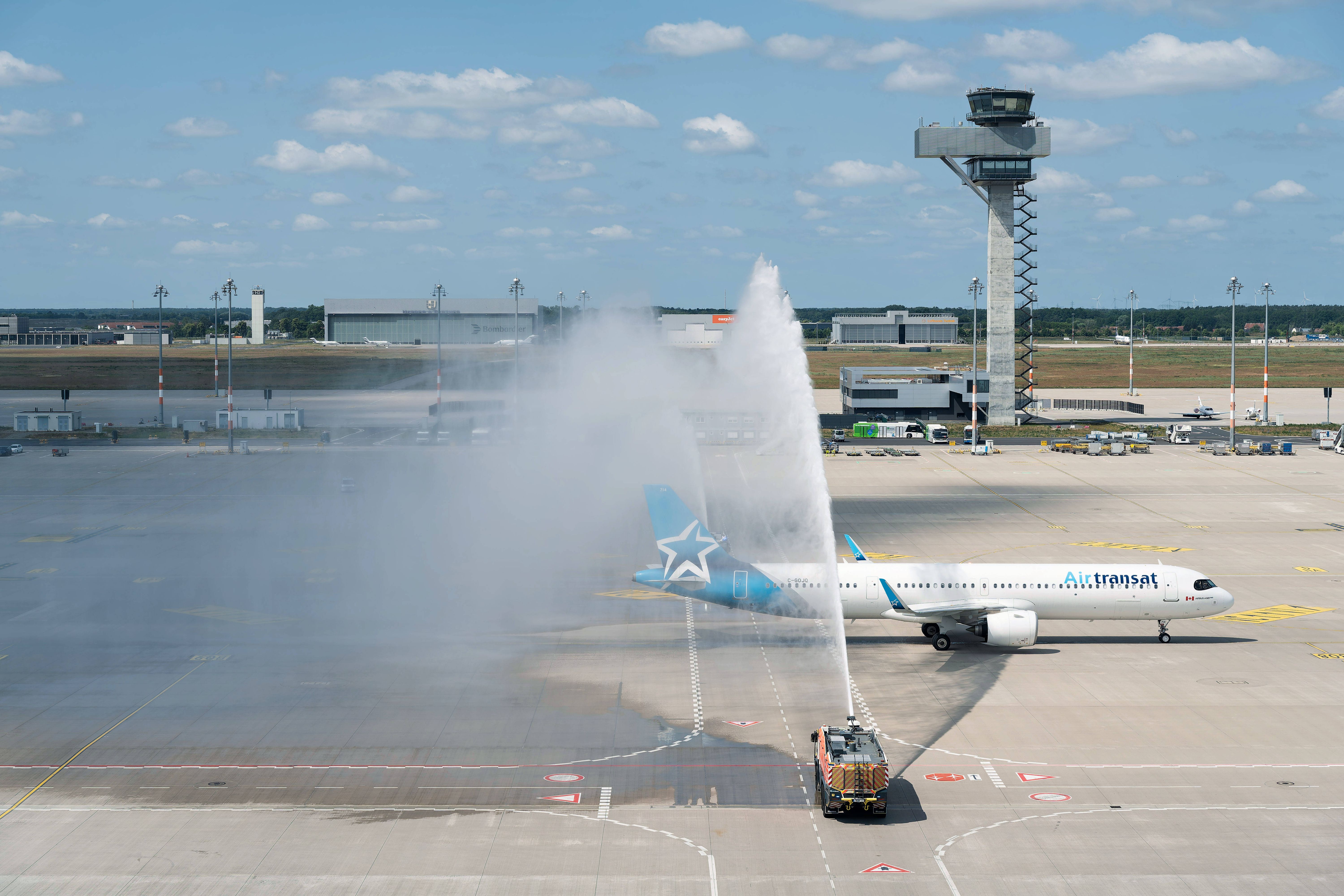 Flughafen BER: Ryanair kürzt Flüge wegen hoher Kosten