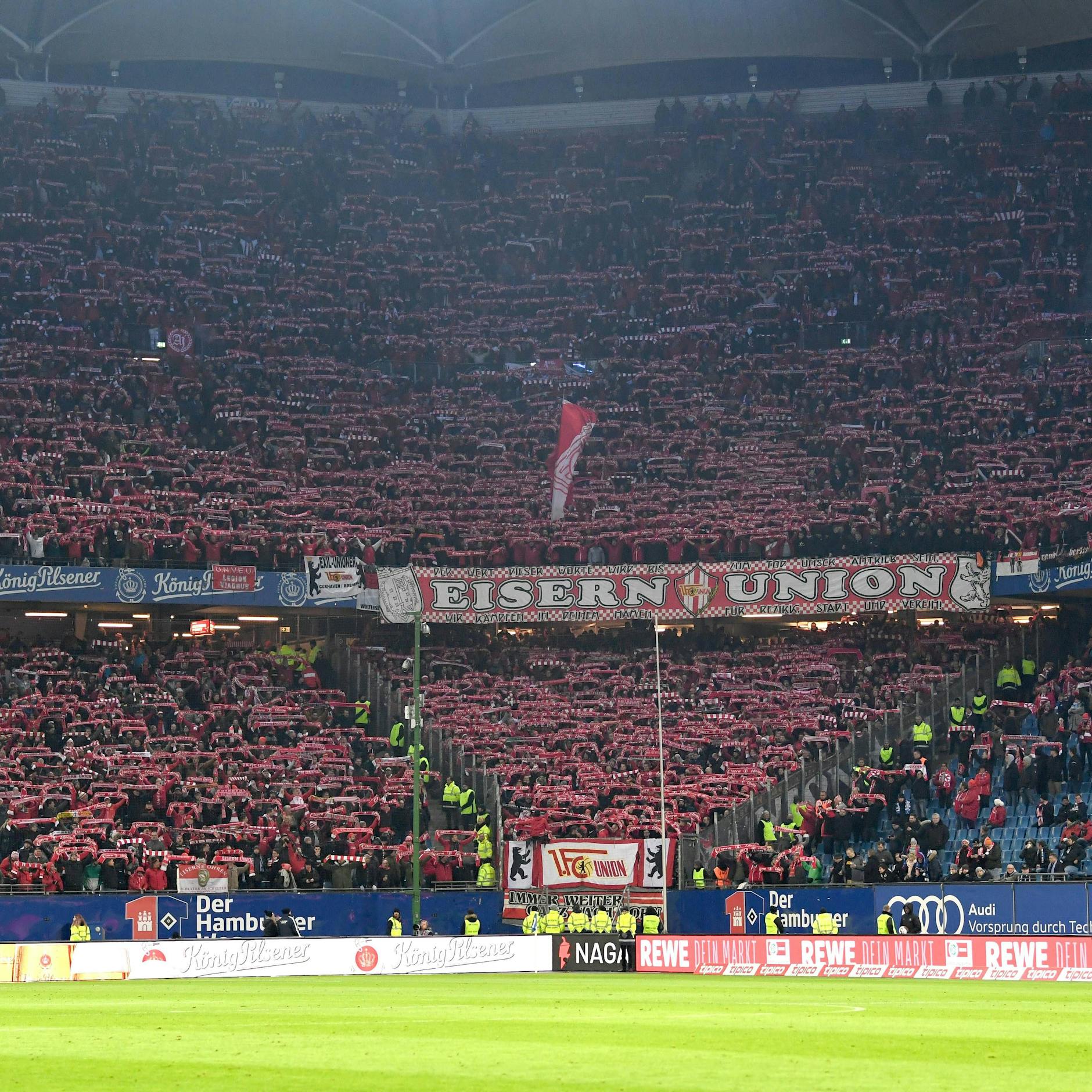 Image - Diesen Titel holen sich die Fans des 1. FC Union Berlin von Holstein Kiel zurück