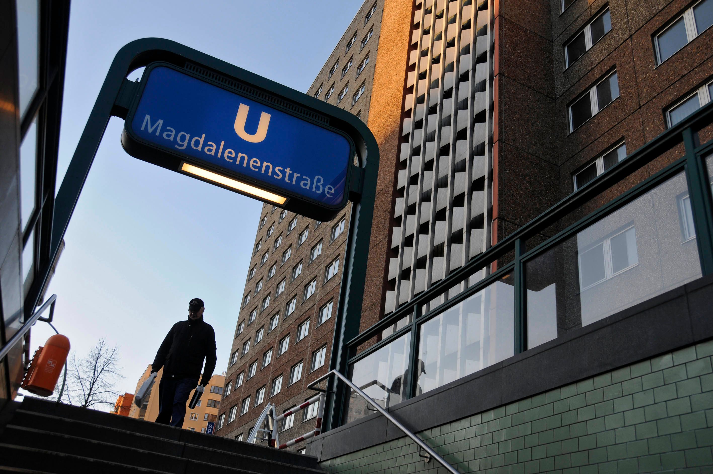 Berliner U-Bahnhof soll neuen Namen bekommen: Campus der Demokratie