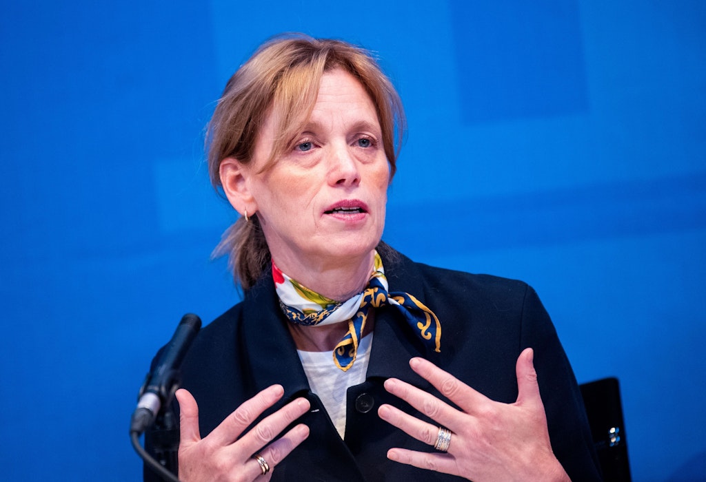 Obergrenze für Schüler mit Migrationshintergrund: Bildungsministerin Prien ...