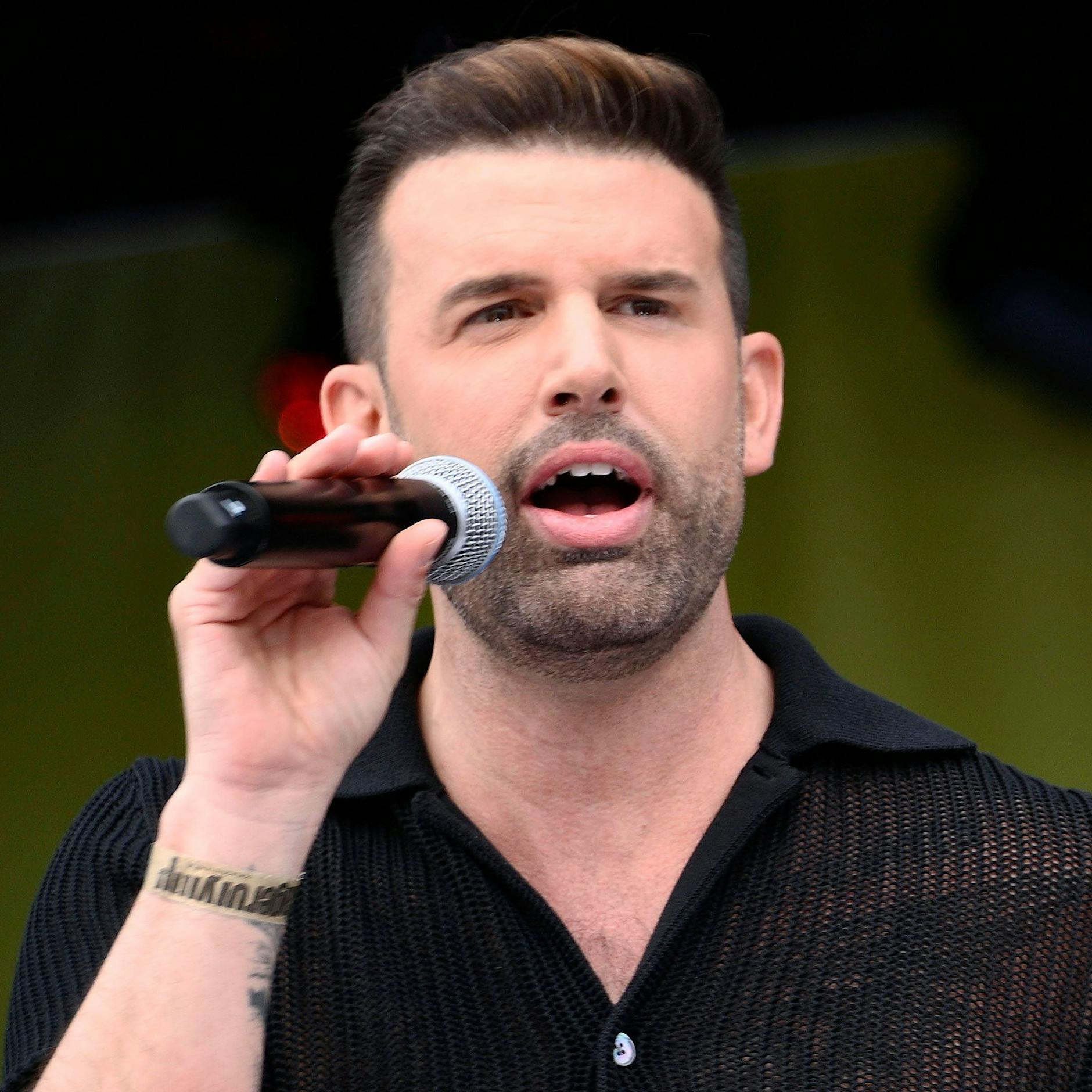 Jay Khan enthüllt dunkles Geheimnis: Sein Opa tötete seine Oma!