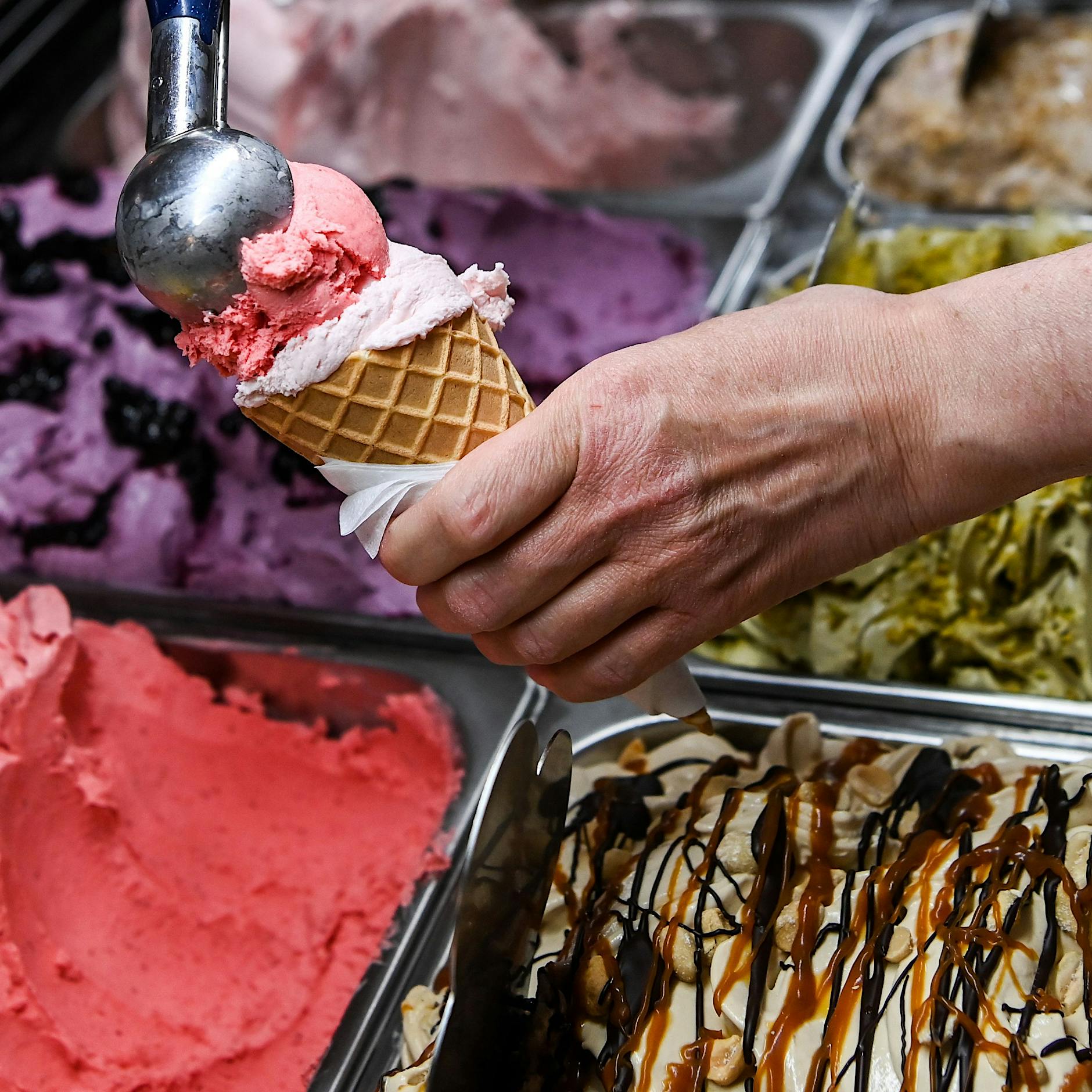 Preisbremse für Eis: Forderung der Berliner Grünen an Dehoga