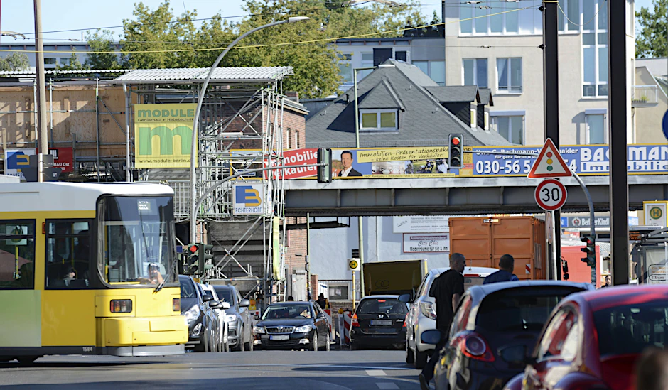 Neue Runde im Bauprojekt, die Straßenbahn 62 bis zum S-Bahnhof Mahlsdorf zu führen.