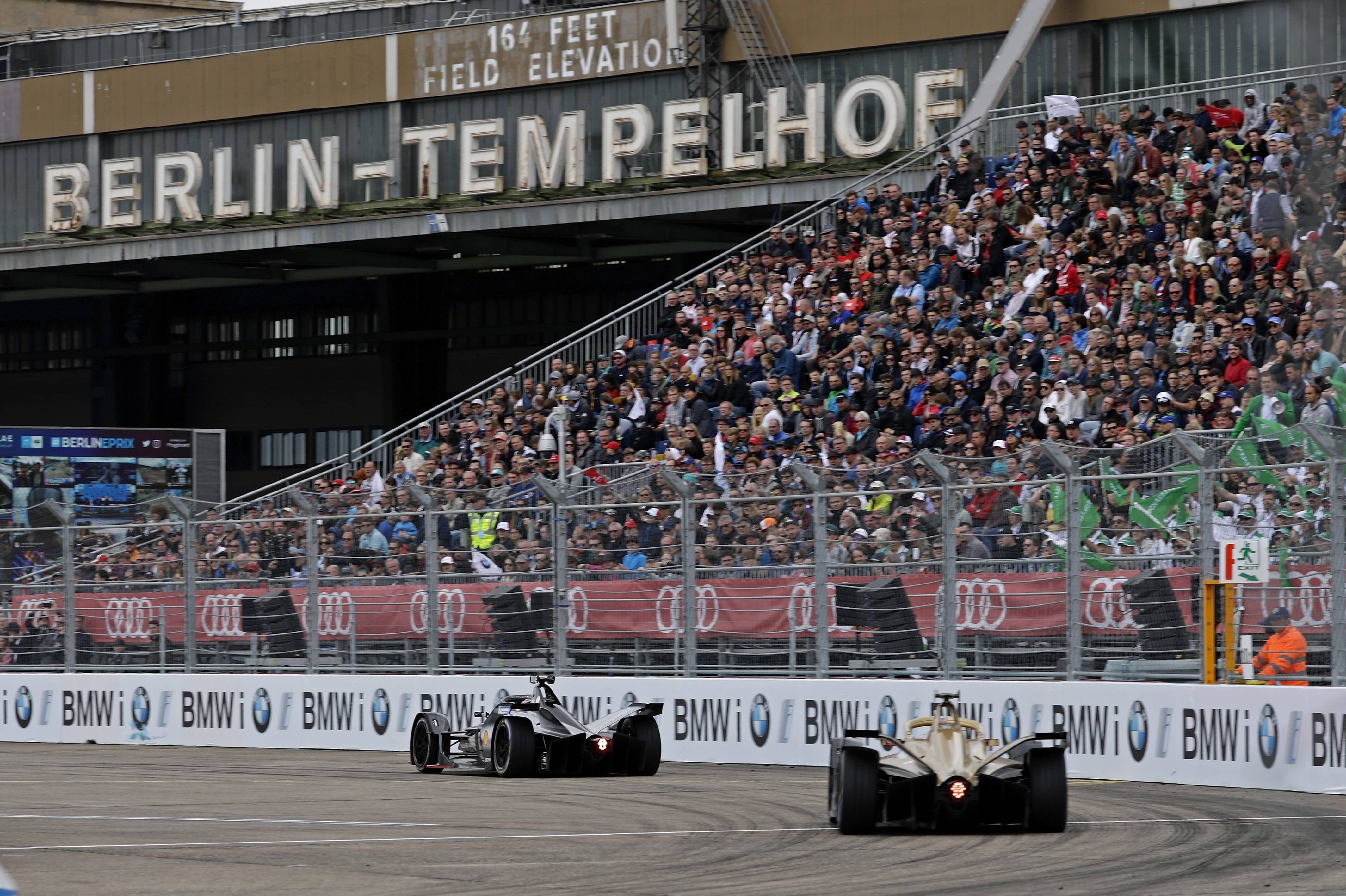 Image - Mehr PS-Lärm: CDU will DTM-Rennen ans Tempelhofer Feld holen
