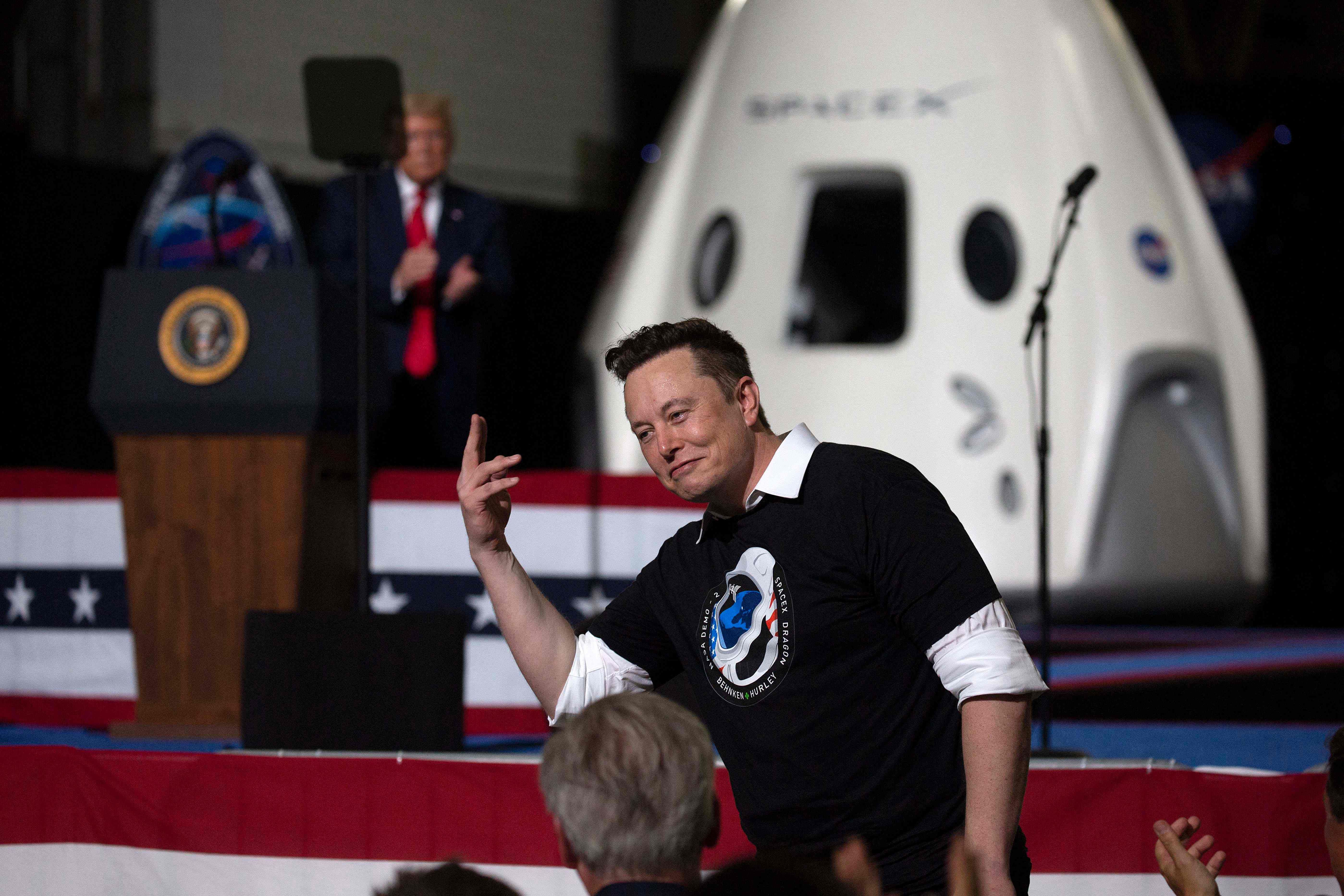 SpaceX – so investieren sie in Raketen und Satelliten von Elon Musk