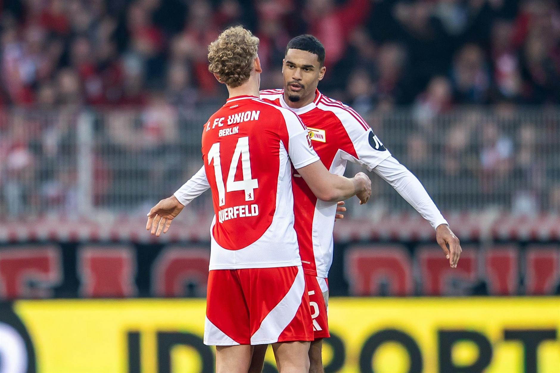 Deutlich distanziert: Bei dieser Wahl gehen die Union-Profis leer aus