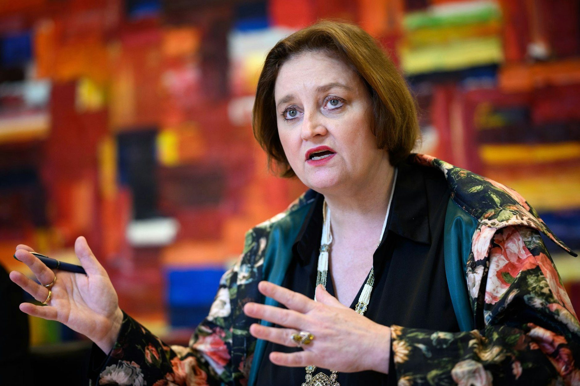 Gesundheitssenatorin Ina Czyborra will Berlins Pflege fit für die Zukunft machen.