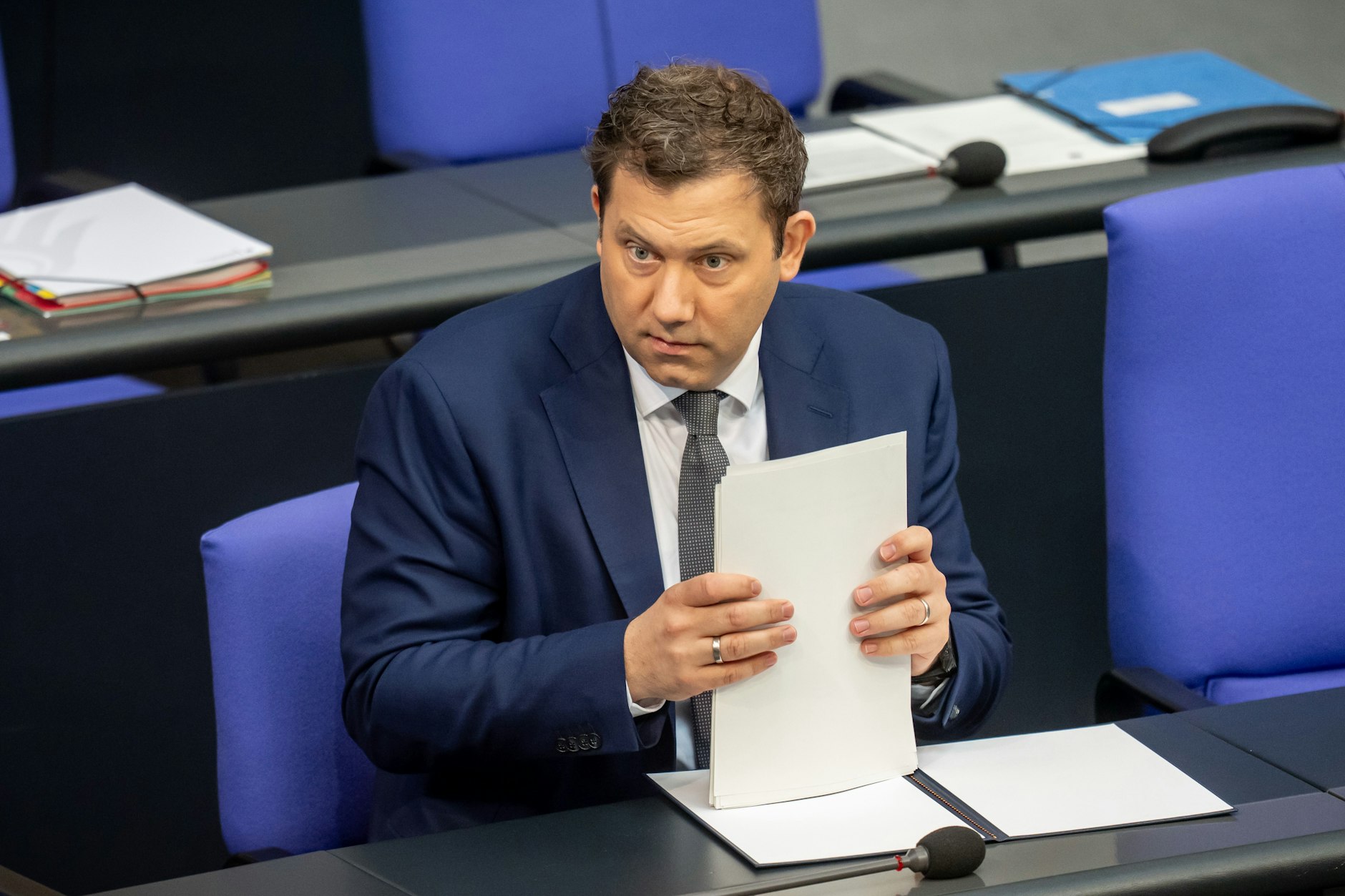 08.07.2025, Berlin: Lars Klingbeil (SPD), Bundesminister der Finanzen, spricht im Bundestag bei den Haushaltsberatungen zur Einbringung des Entwurfs für den Bundeshaushalt 2025.