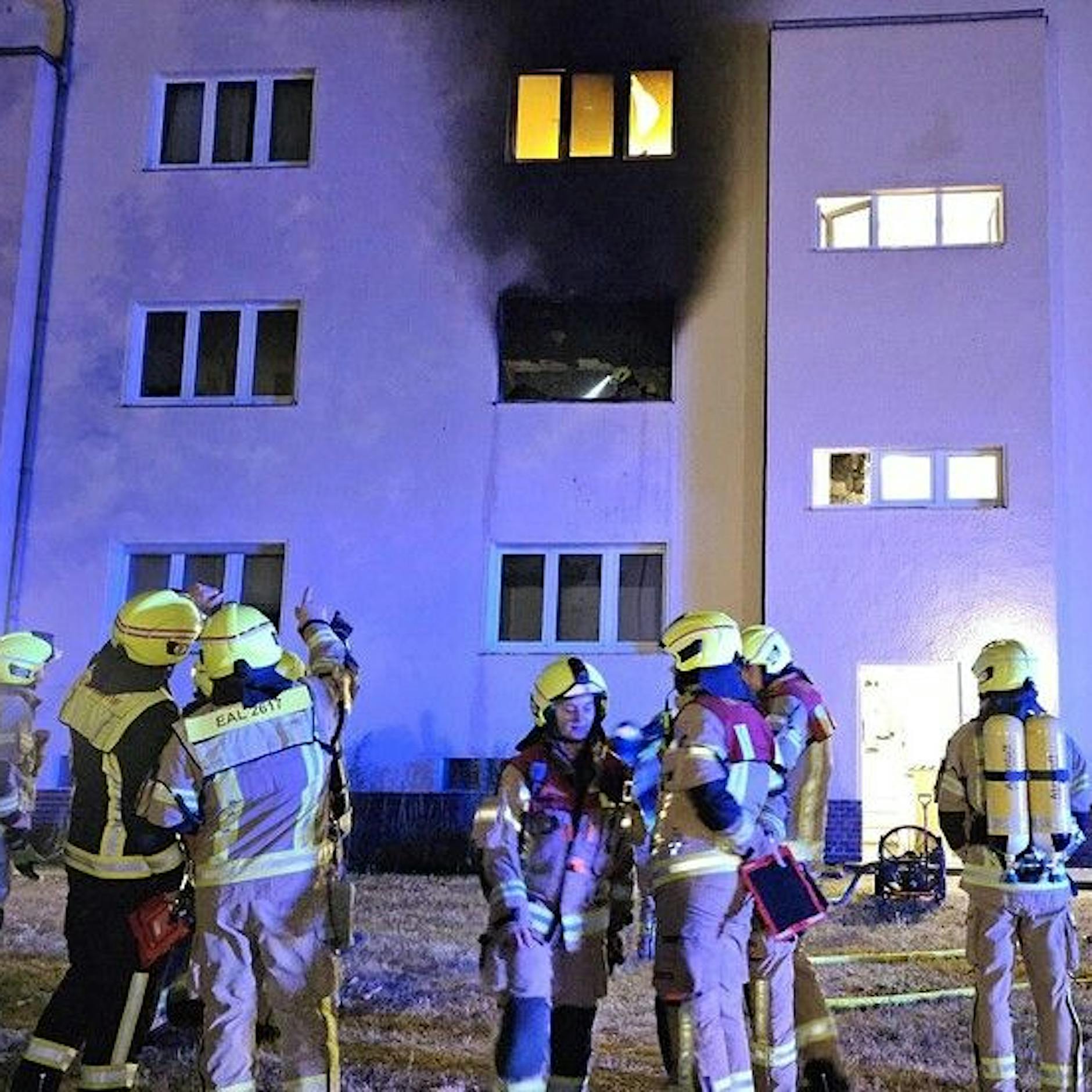 Mann stirbt bei Wohnungsbrand in Wittenau: Polizei ermittelt