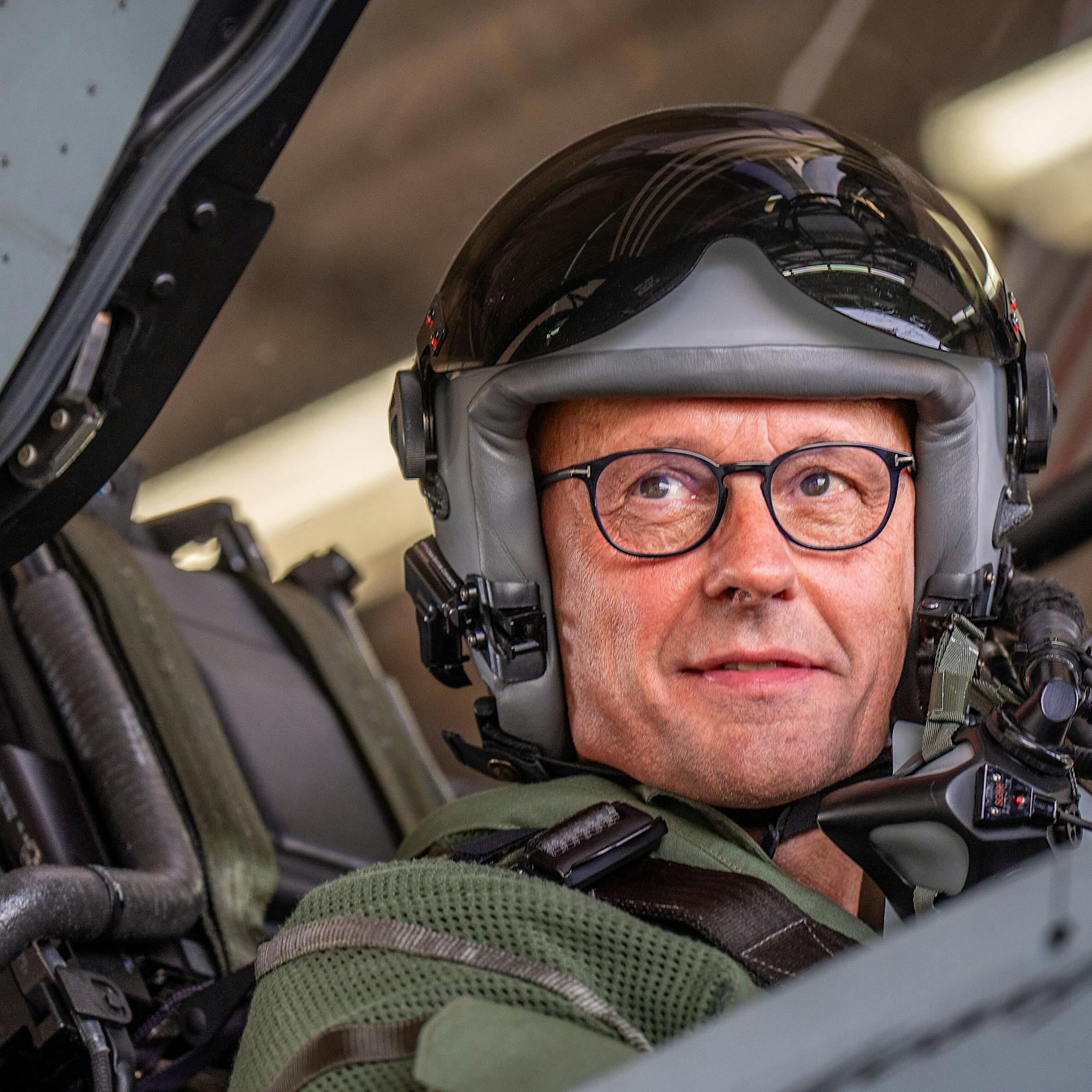 Hartmut Rosa: „Kriegstüchtigkeit heißt, besser darin zu werden, Menschen umzubringen“