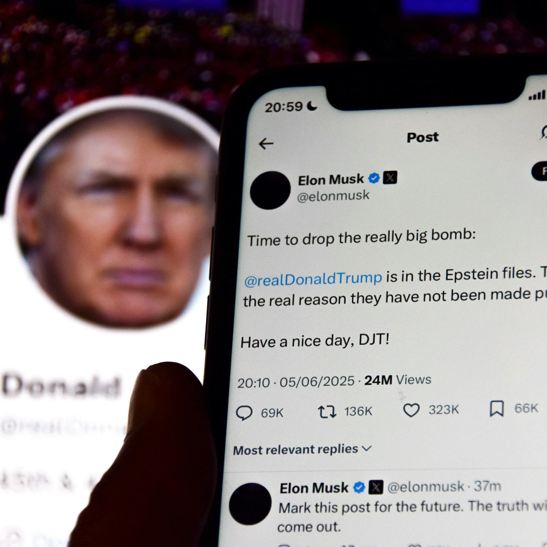 Image - Epstein entzaubert Trump: Paranoia erfasst das MAGA-Universum