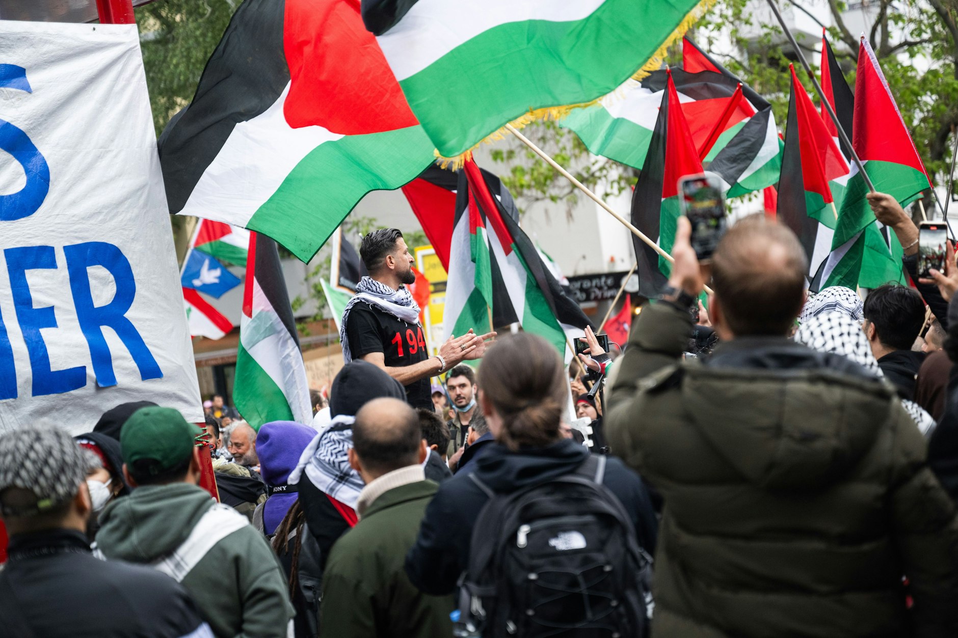Hunderte demonstrierten zum Nakba-Tag in Berlin.