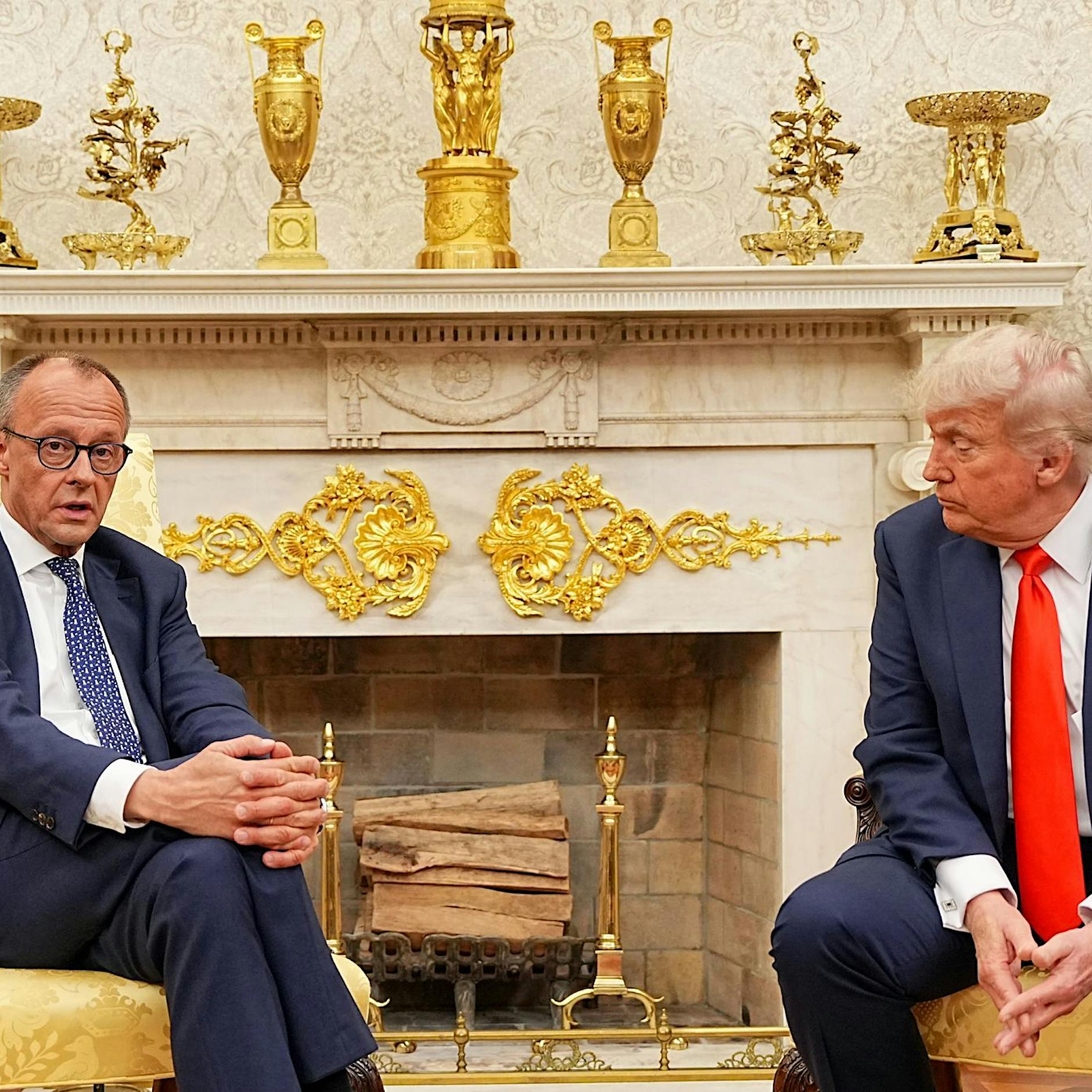 Verkauft Trump US-Waffen an Merz, um die amerikanische Schuldenlast zu schmälern?